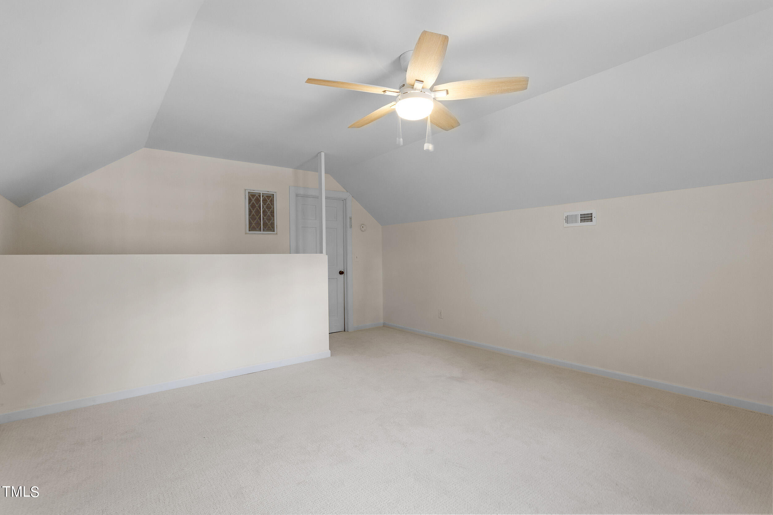 524 Lakestone Drive