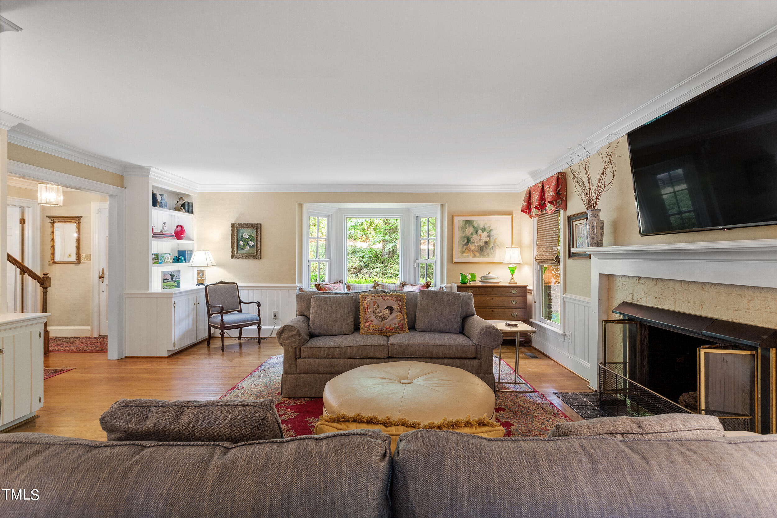 524 Lakestone Drive