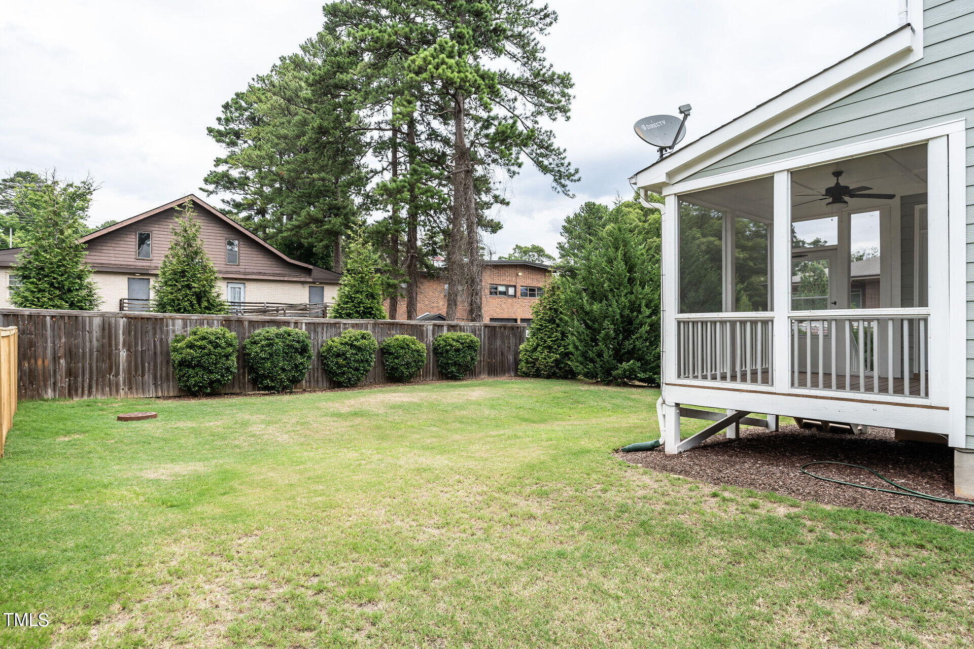 5004 Centerbud Place