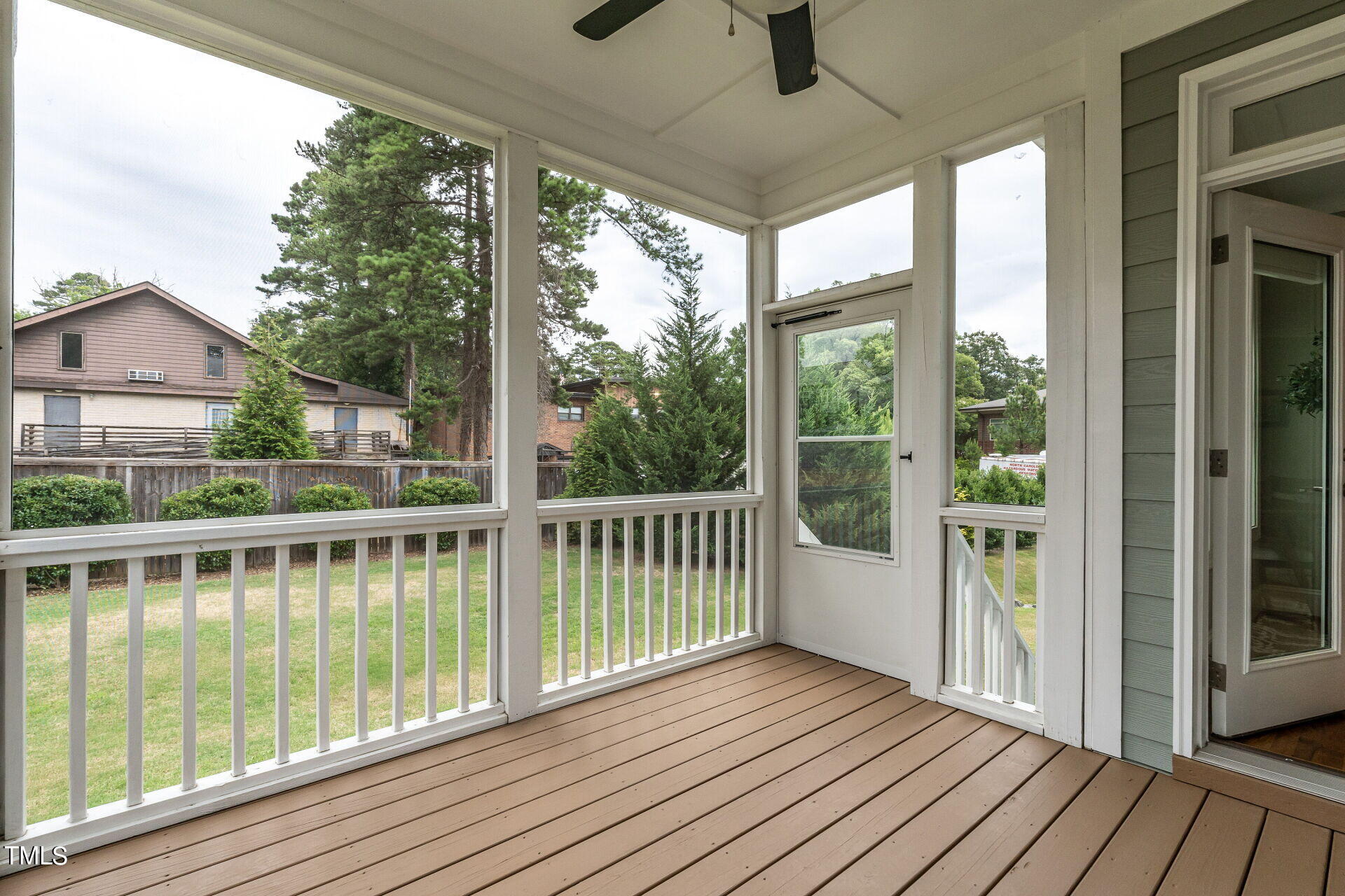 5004 Centerbud Place