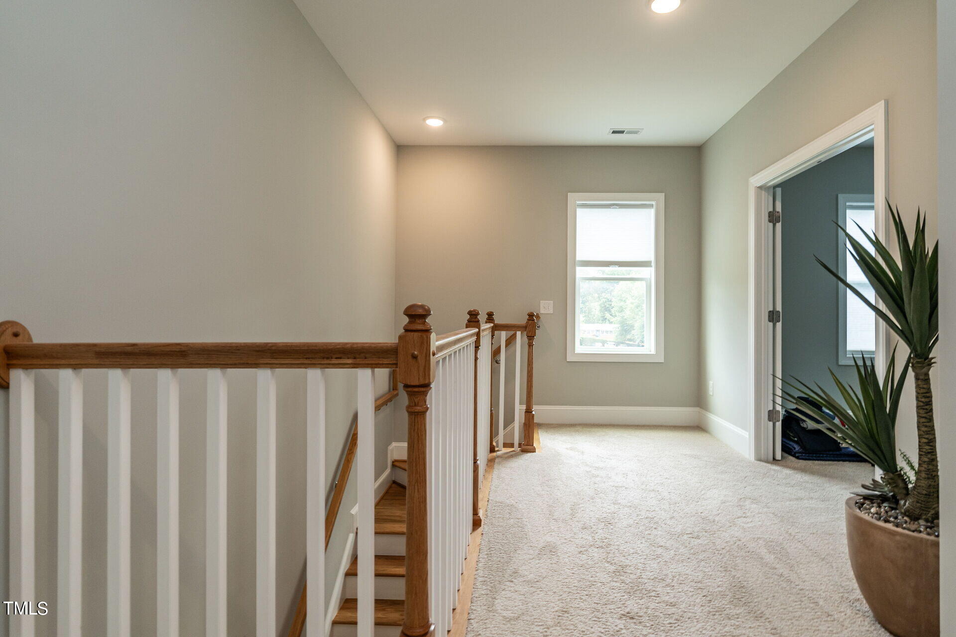 5004 Centerbud Place