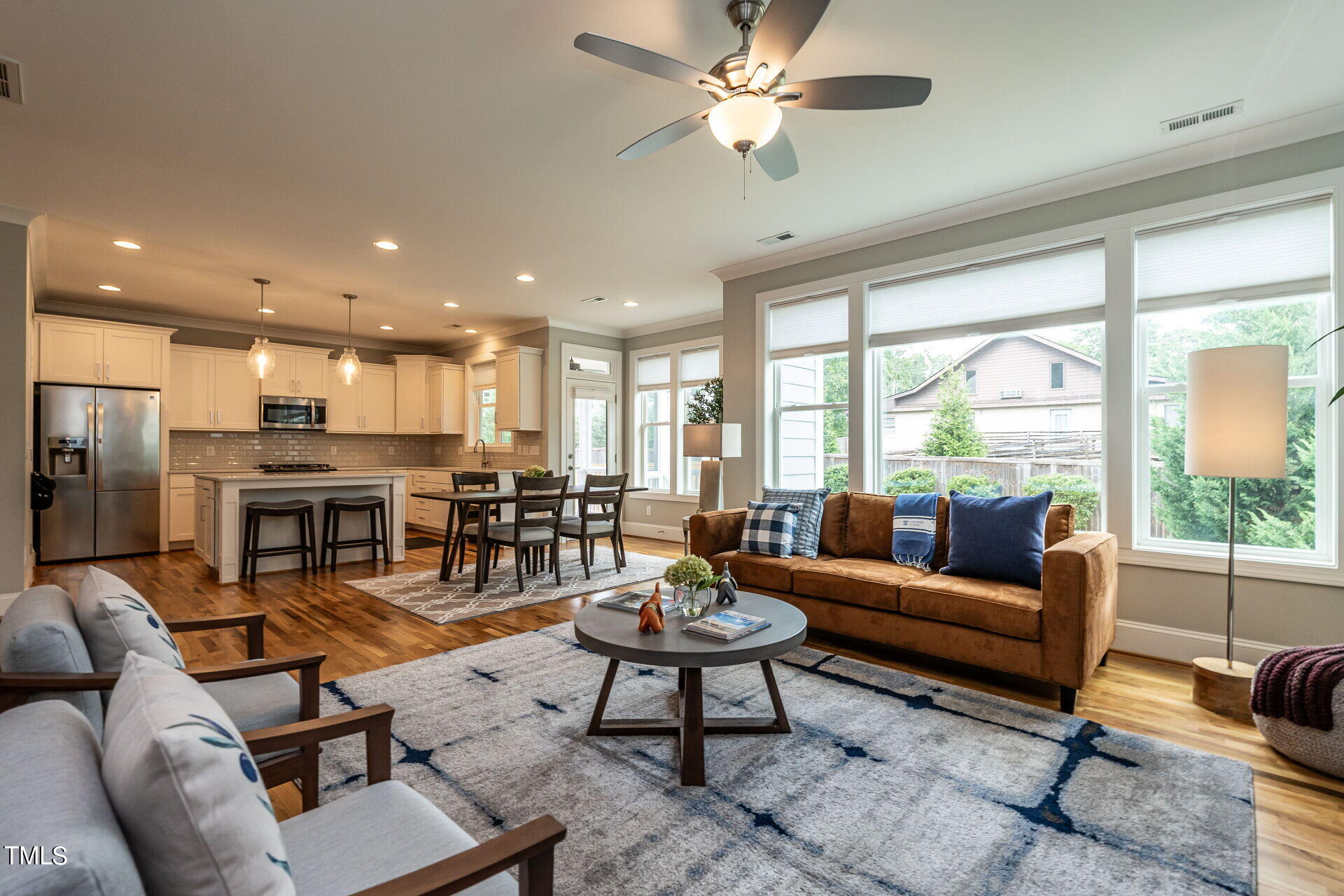5004 Centerbud Place