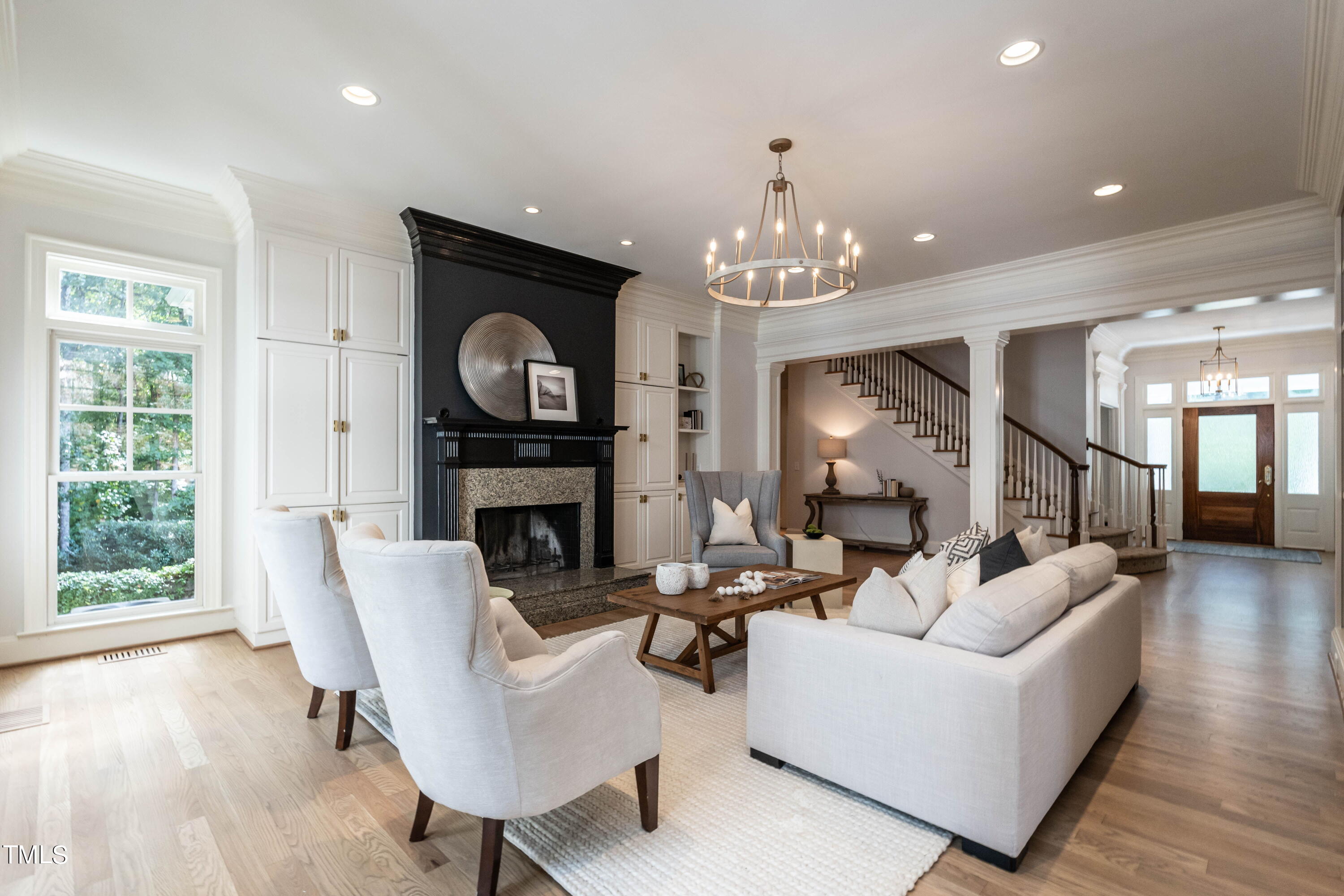 1240 Barclay Manor Way