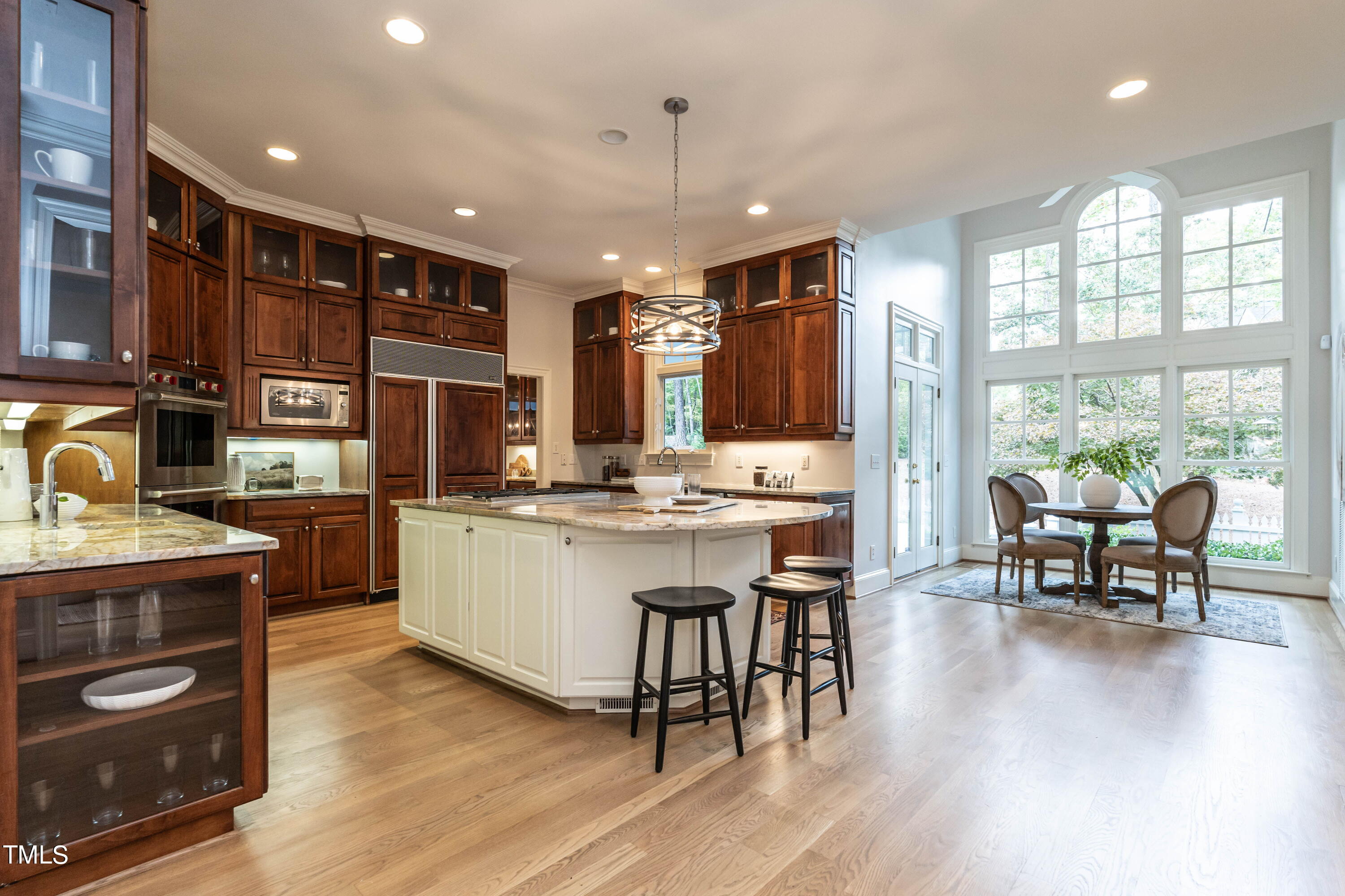 1240 Barclay Manor Way