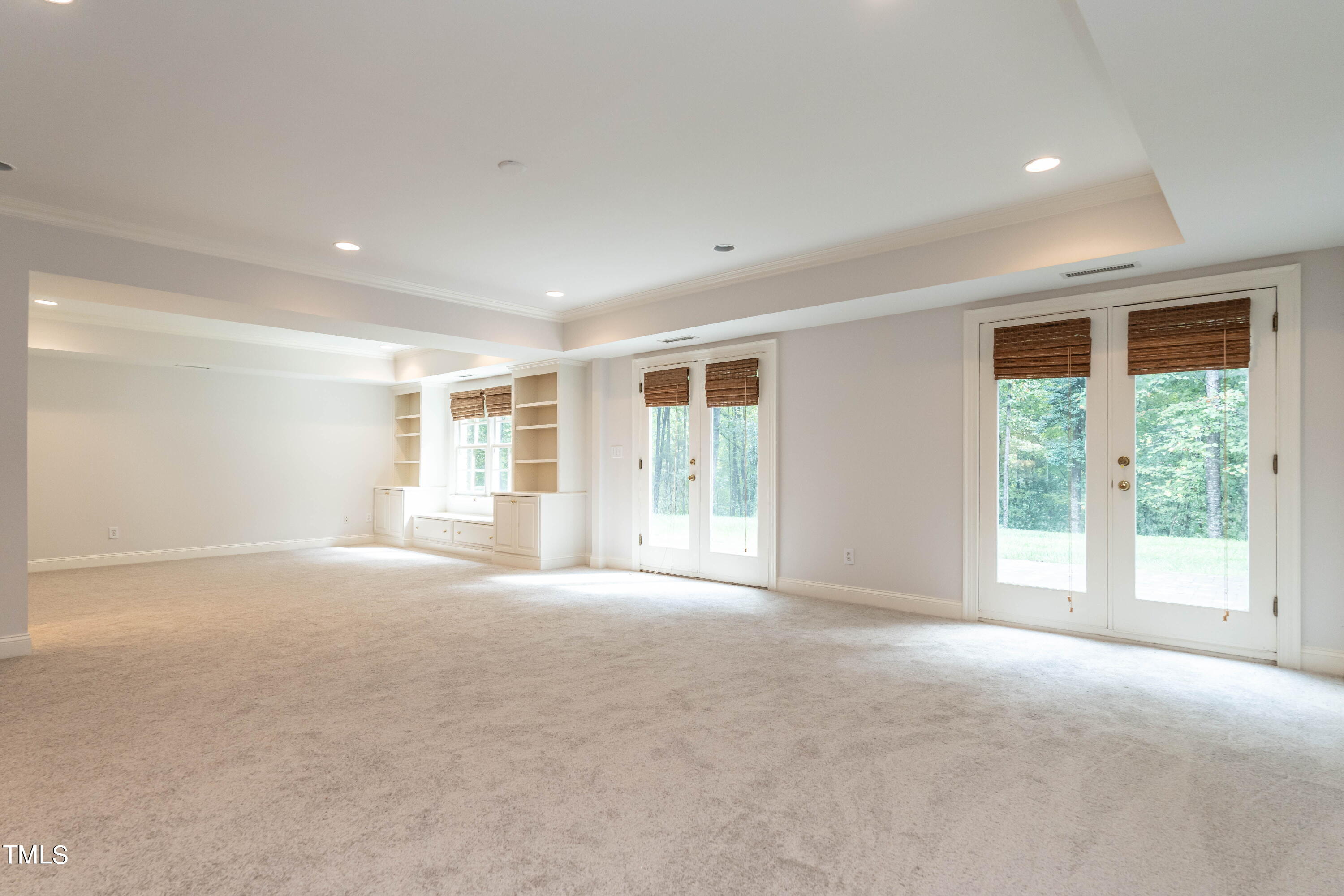 1240 Barclay Manor Way
