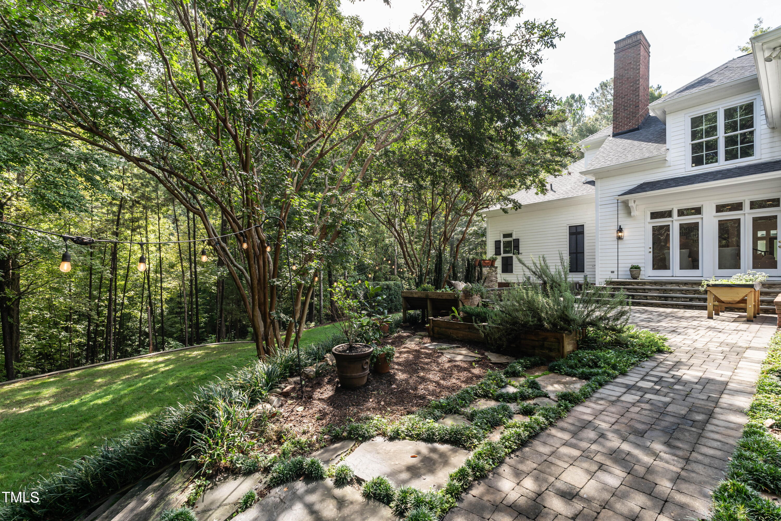 1240 Barclay Manor Way