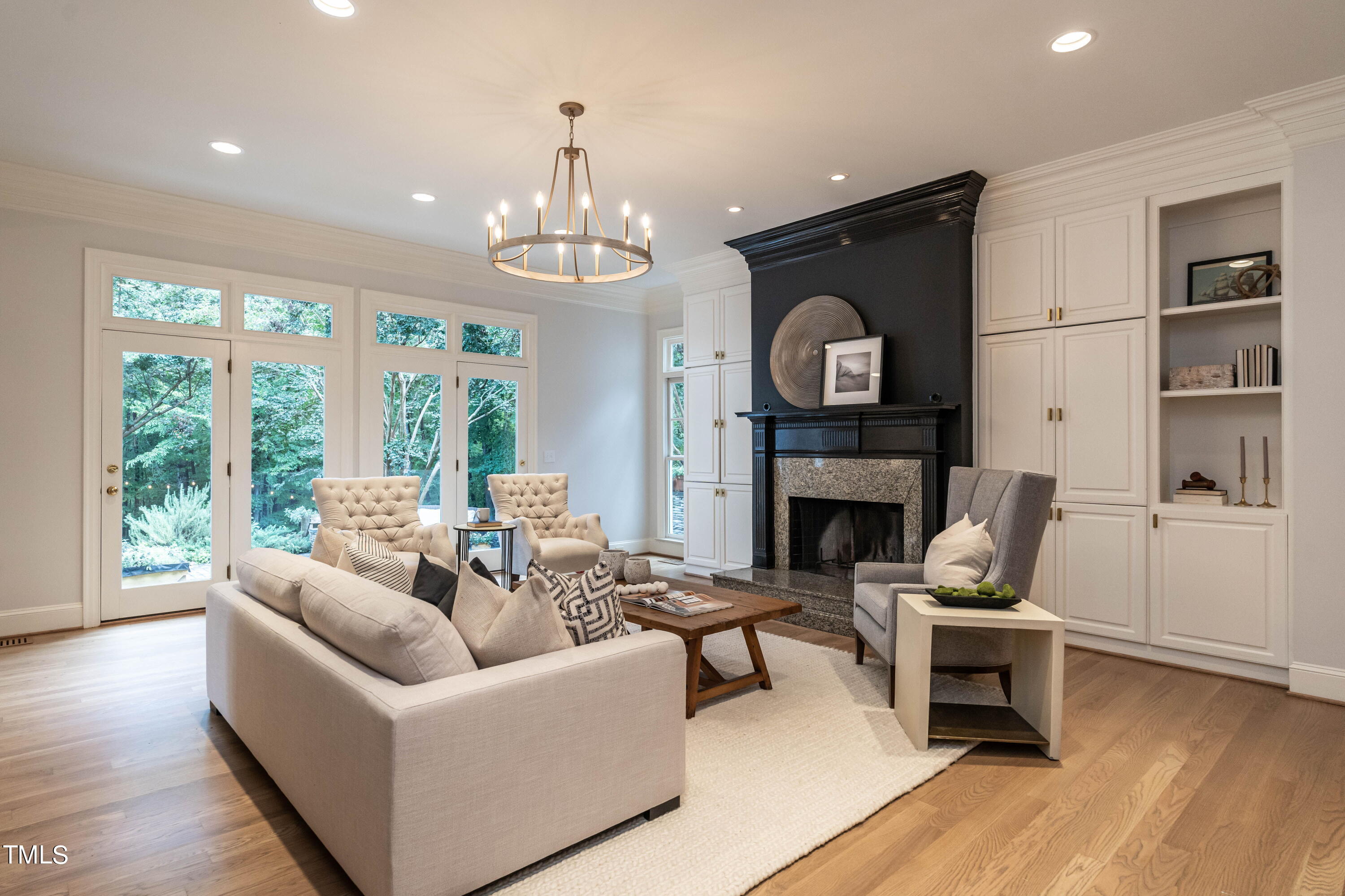 1240 Barclay Manor Way
