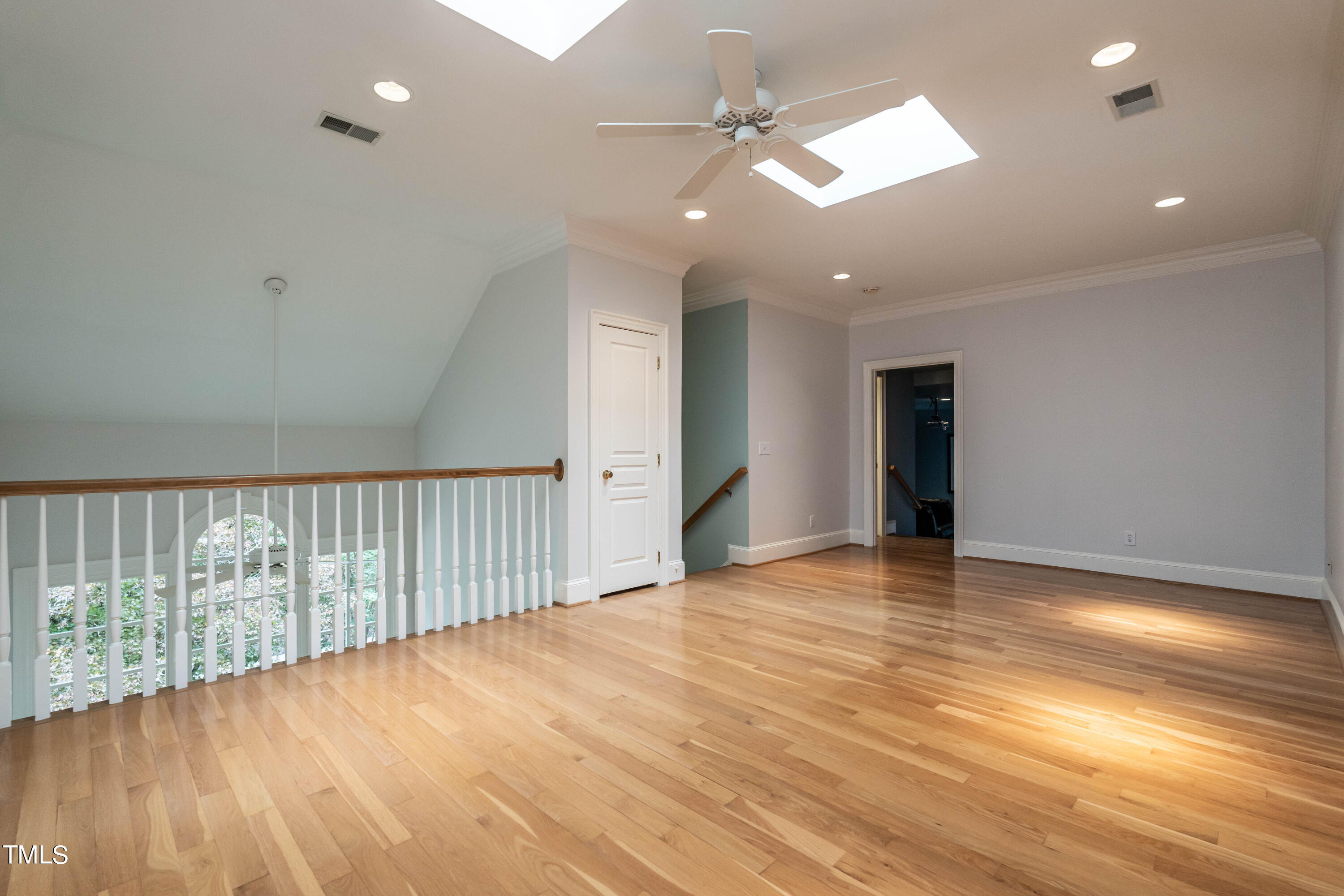 1240 Barclay Manor Way