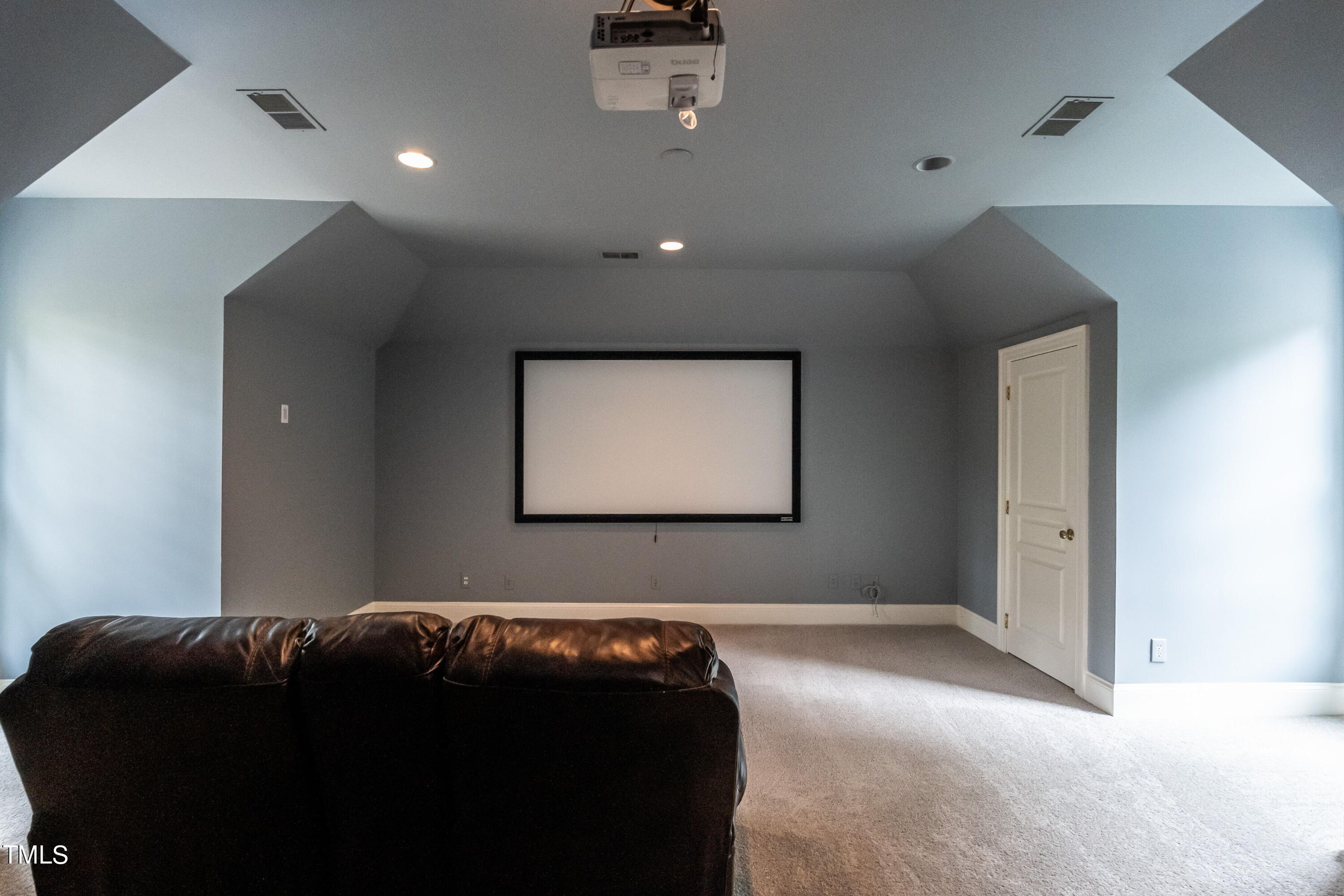 1240 Barclay Manor Way