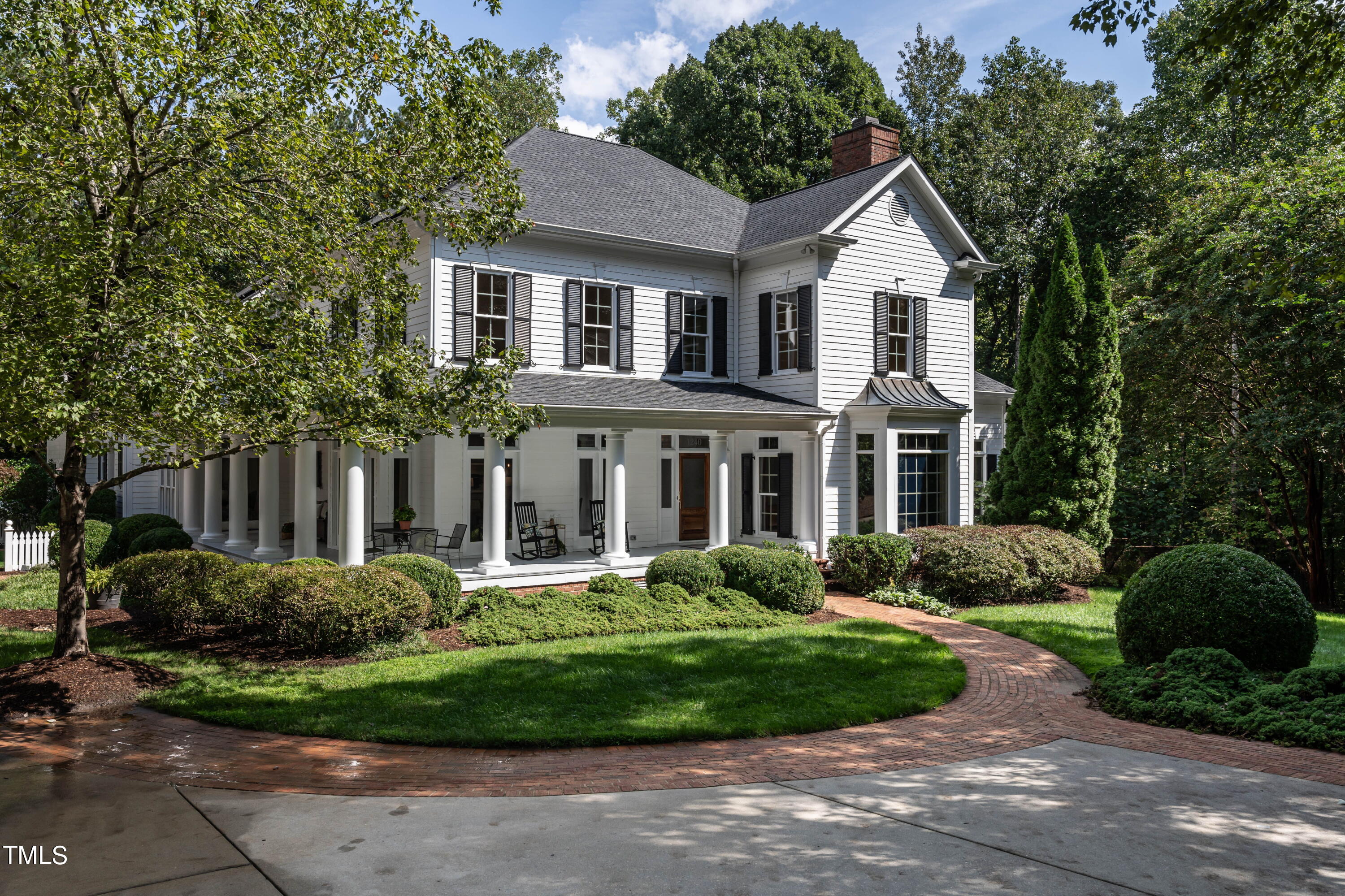1240 Barclay Manor Way
