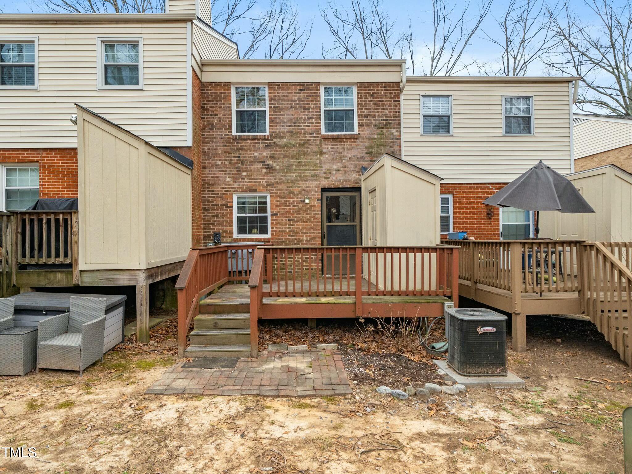 6469 New Market Way