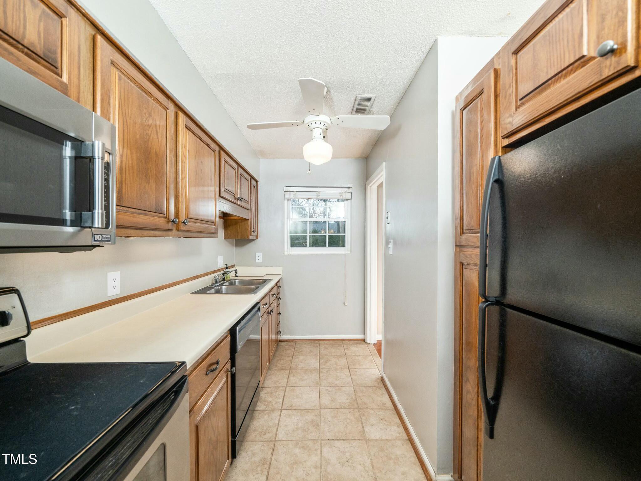 6469 New Market Way