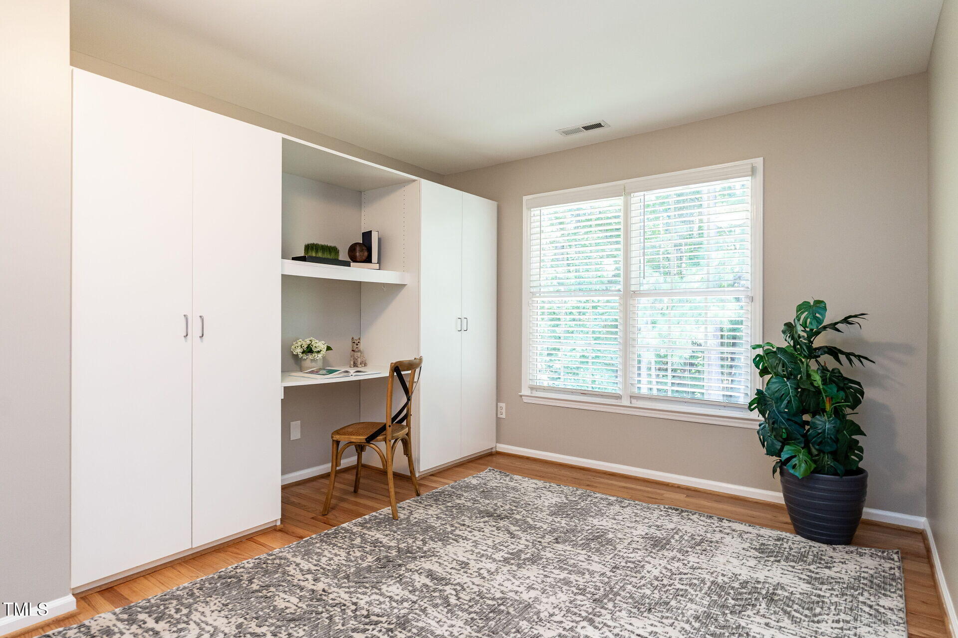 2301 Lemuel Drive