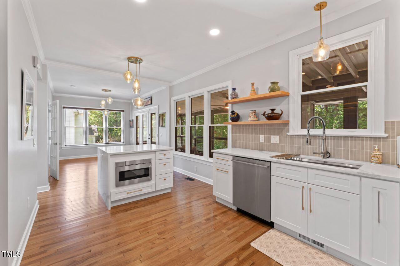 4408 Queenstown Court