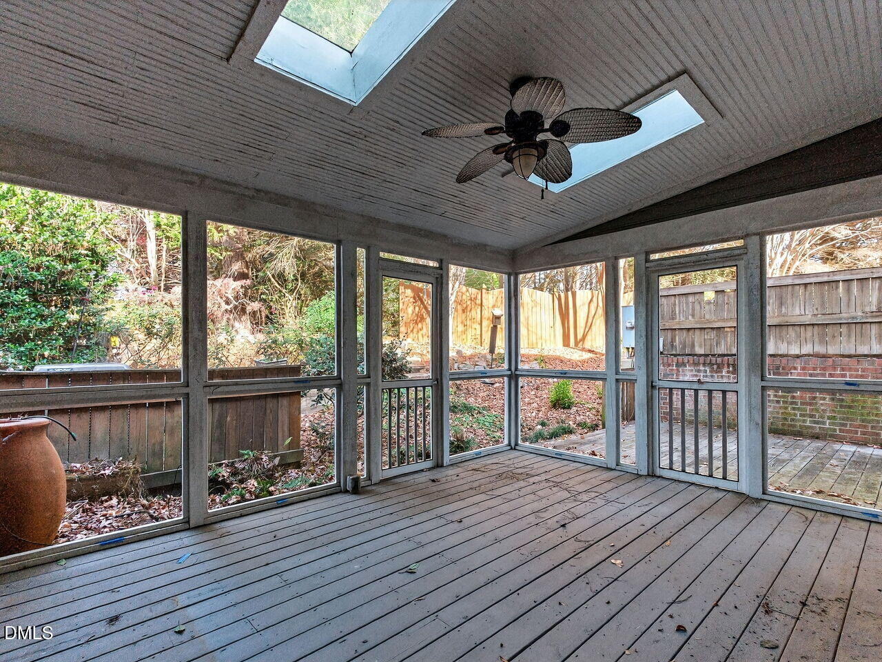 2209 Landings Way