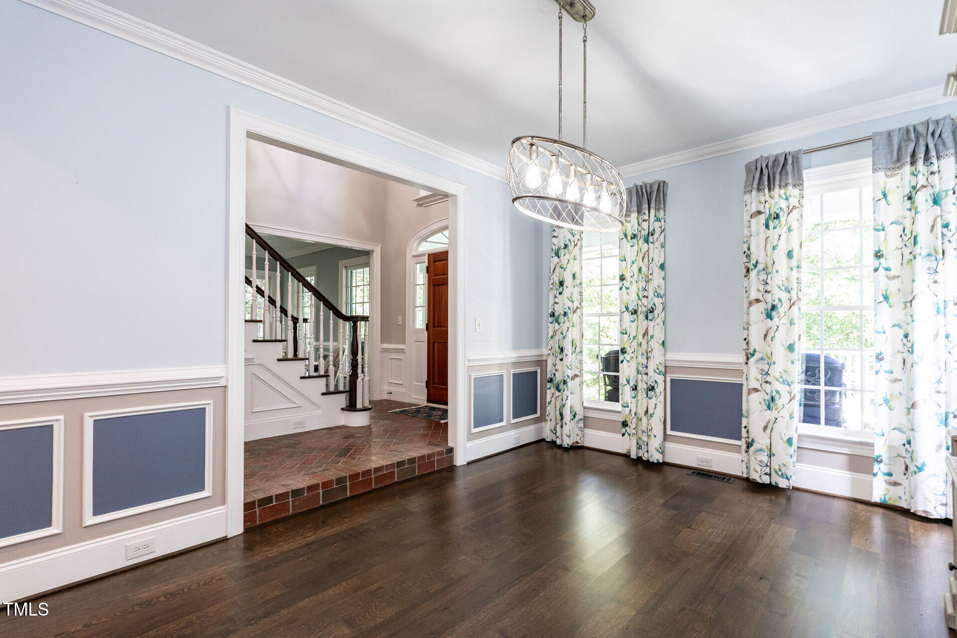 1228 Dorleath Court