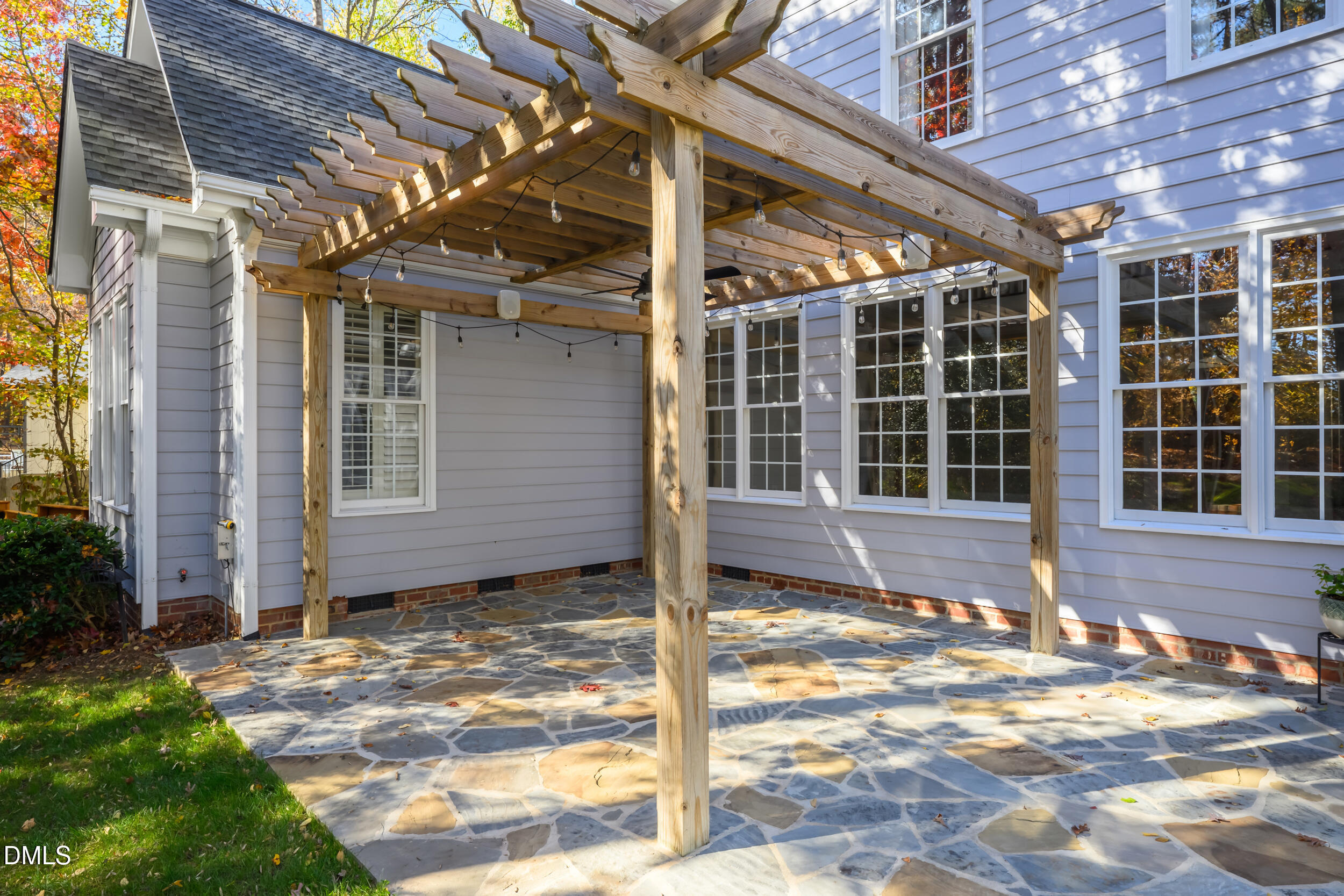 1228 Dorleath Court