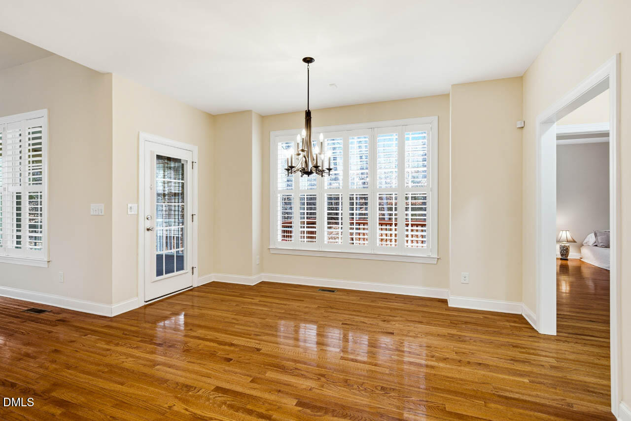 76 S Duelling Oaks Drive