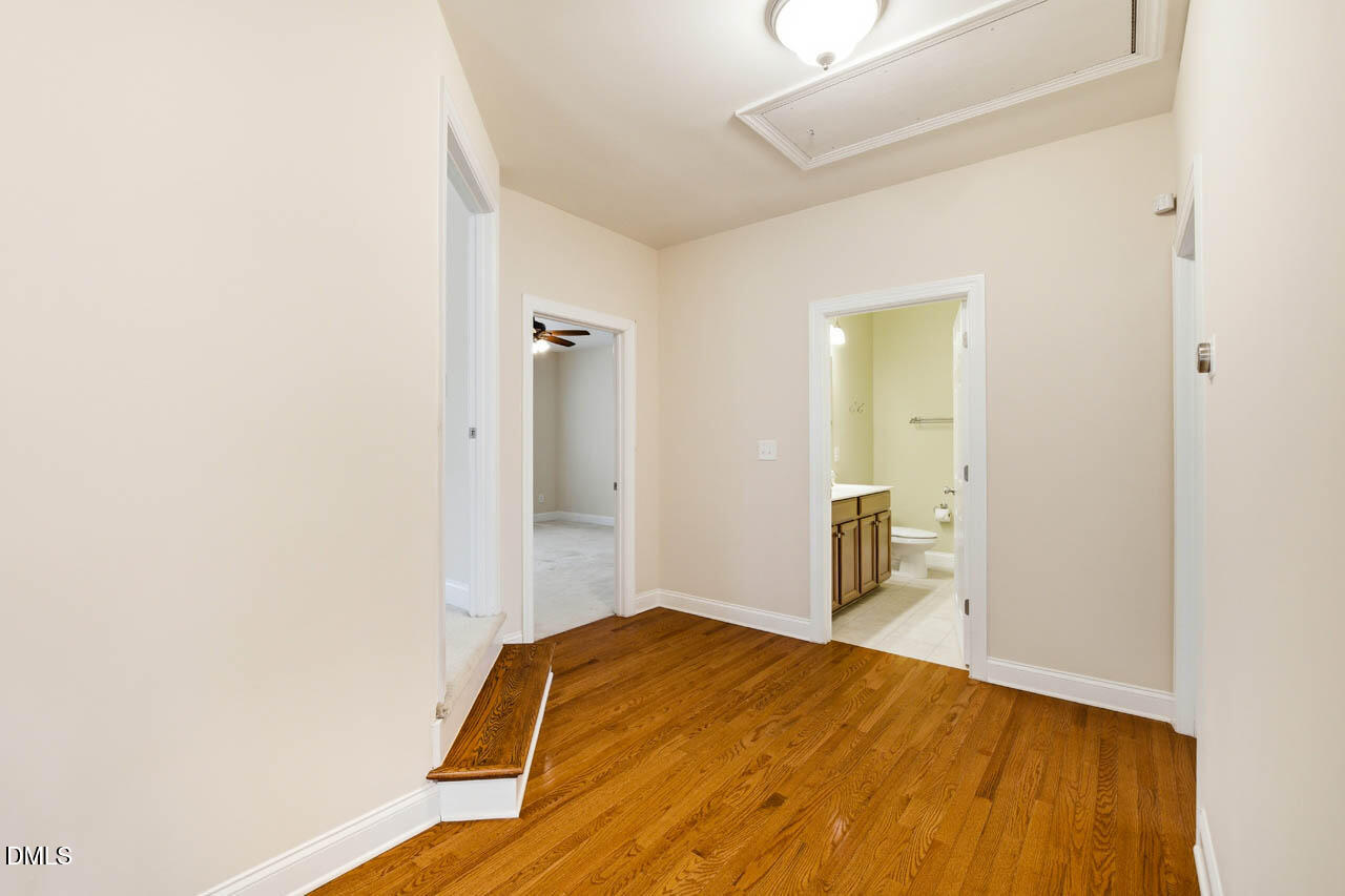 76 S Duelling Oaks Drive