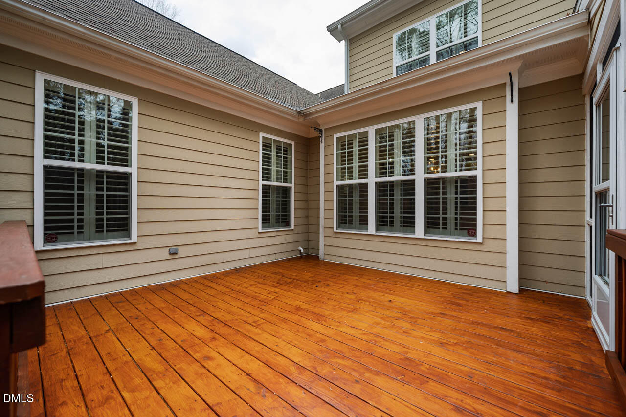 76 S Duelling Oaks Drive
