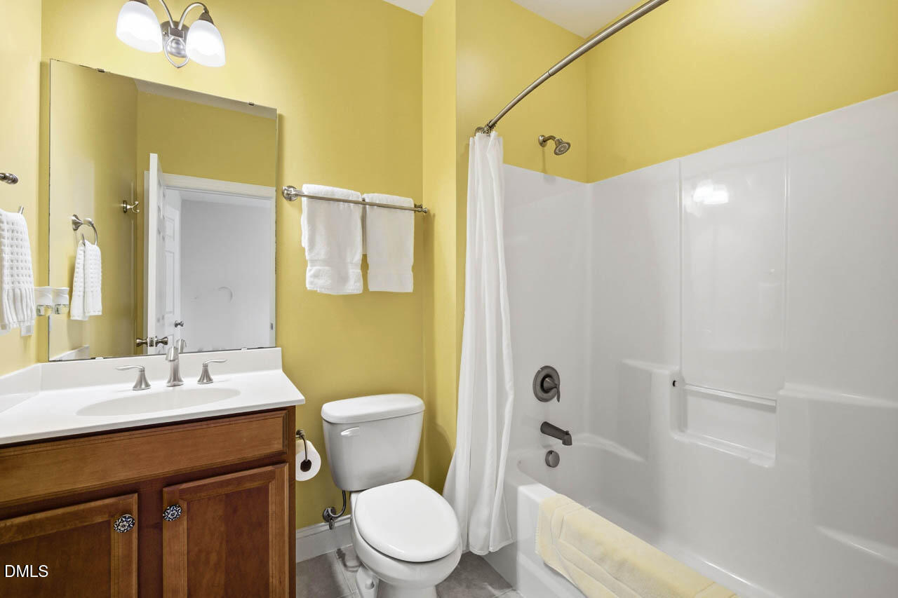76 S Duelling Oaks Drive