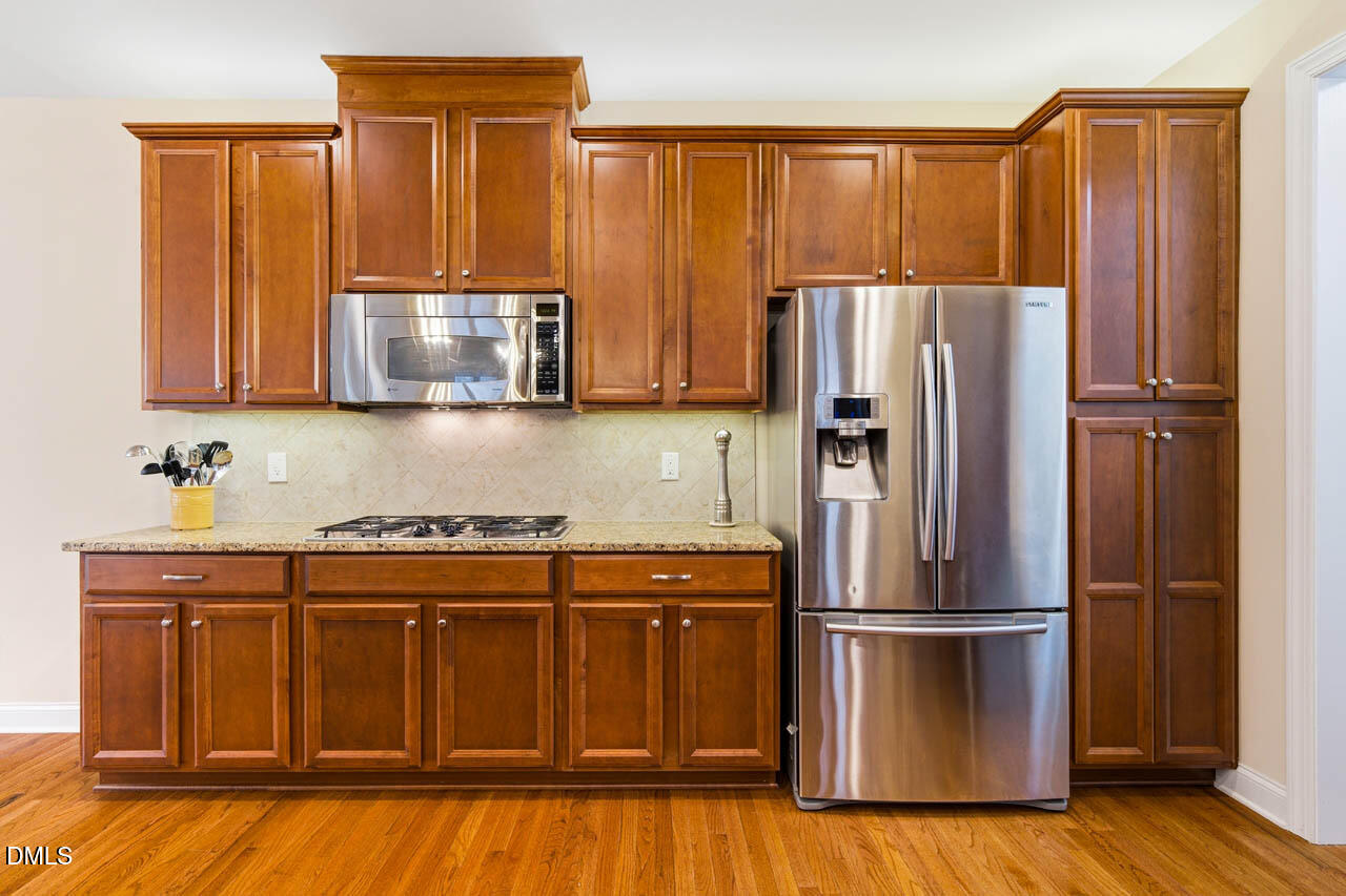 76 S Duelling Oaks Drive