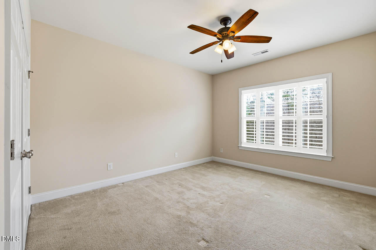 76 S Duelling Oaks Drive