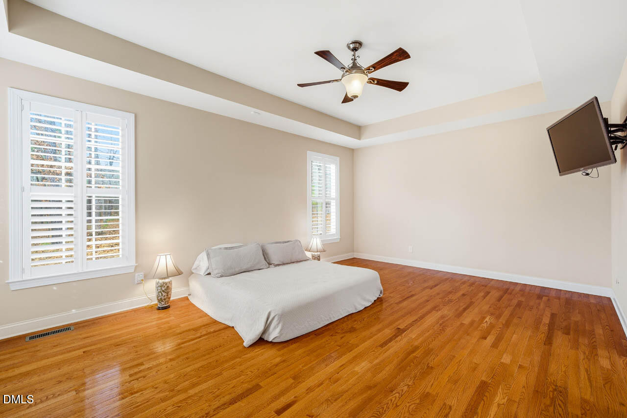 76 S Duelling Oaks Drive