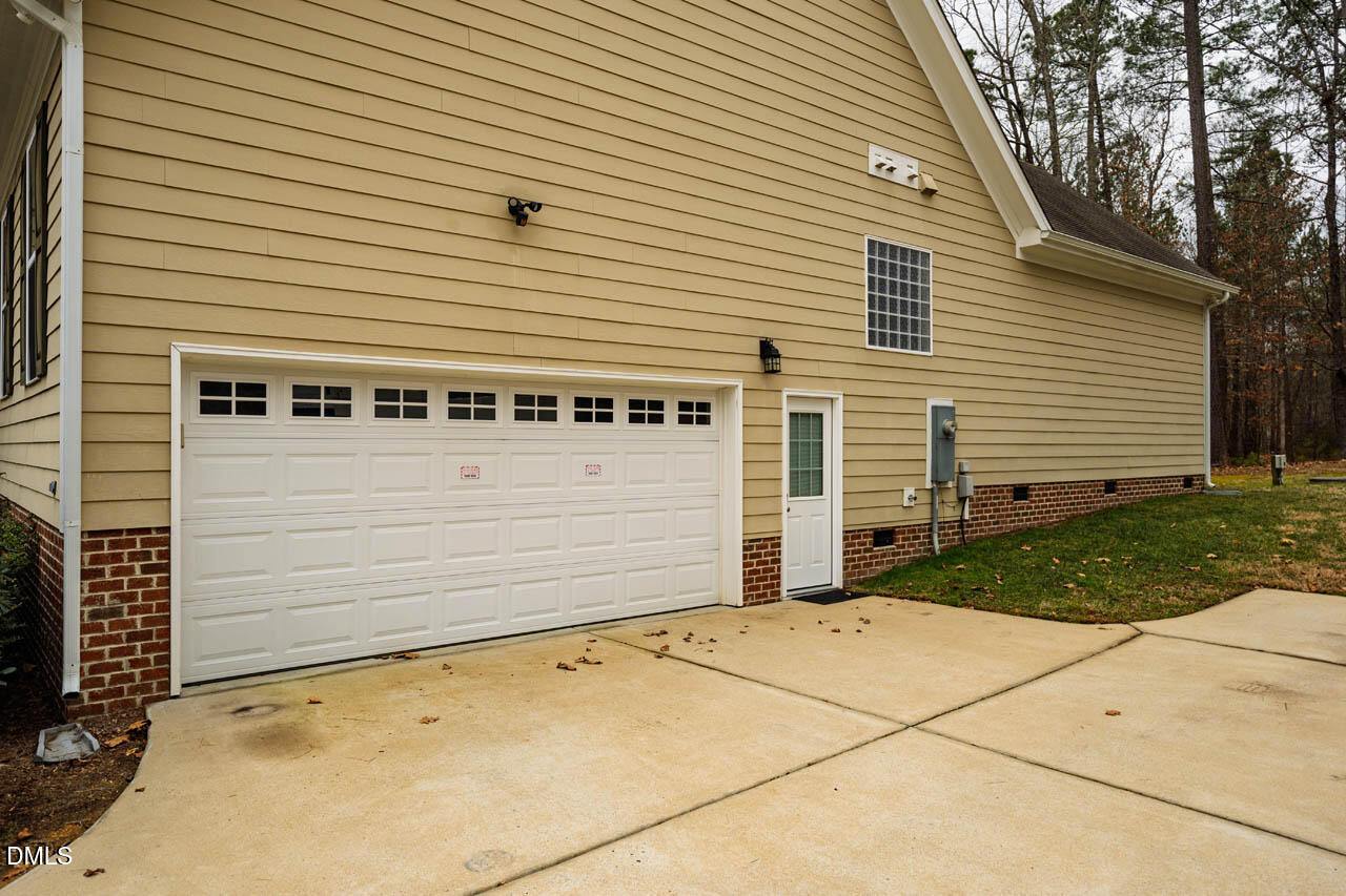 76 S Duelling Oaks Drive