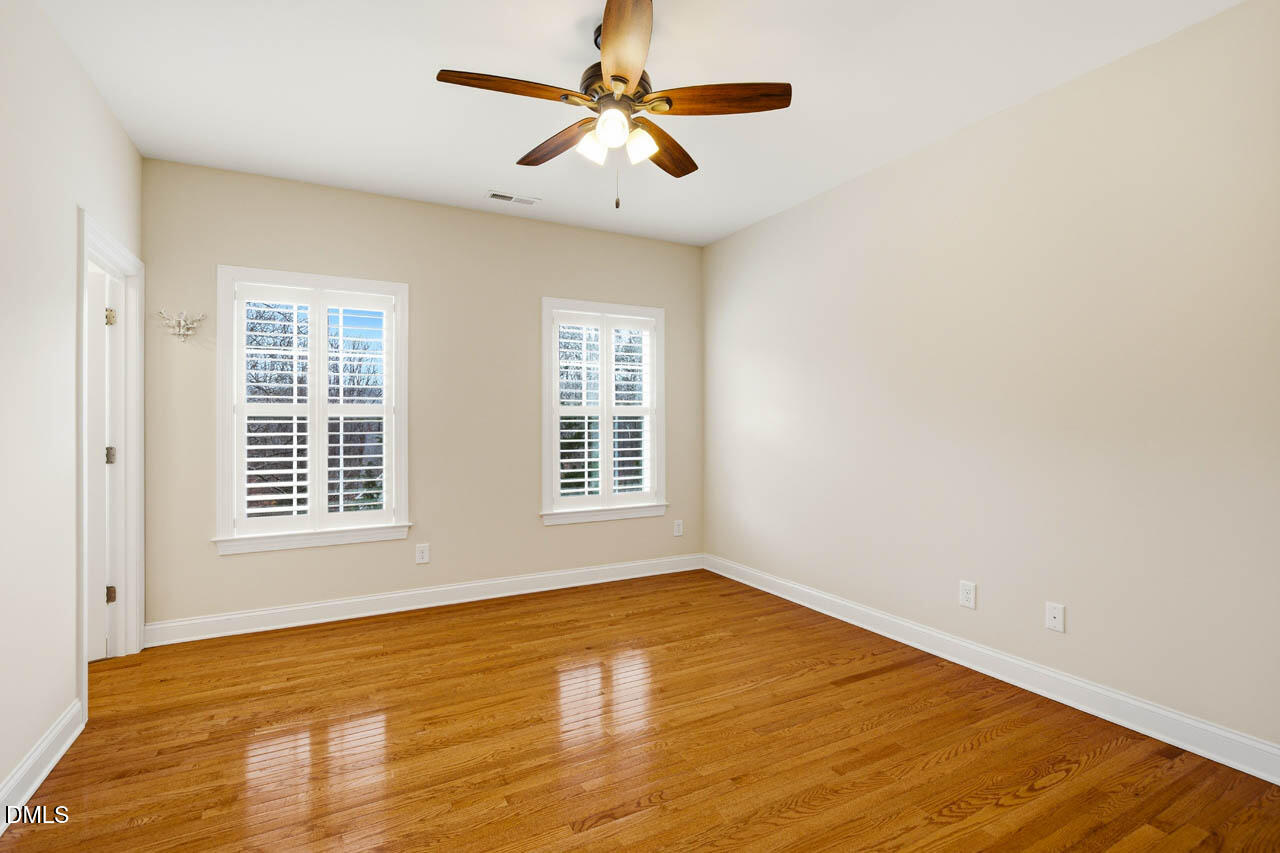76 S Duelling Oaks Drive