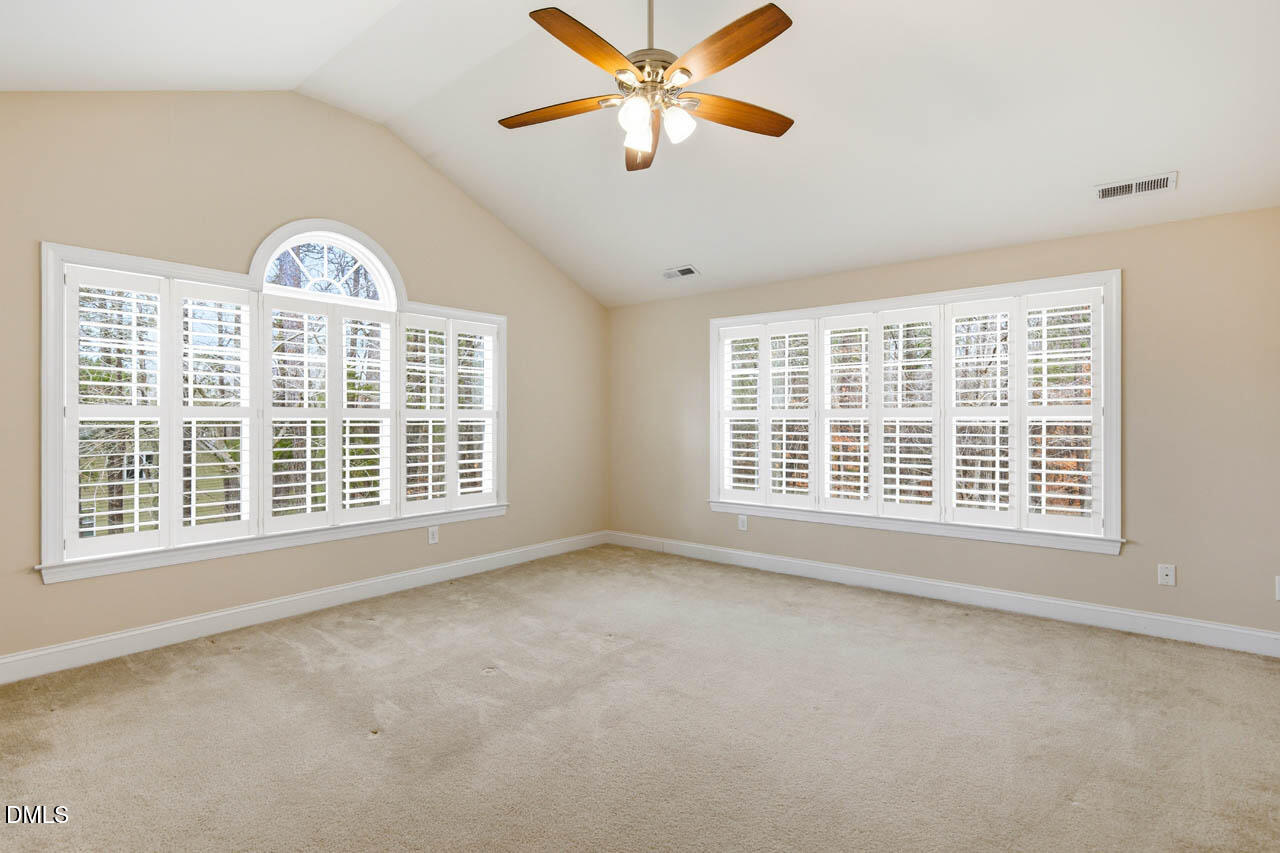 76 S Duelling Oaks Drive