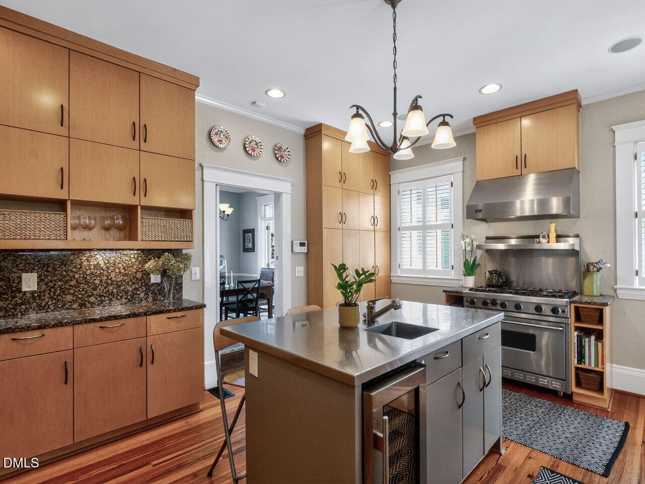 2309 Fairview