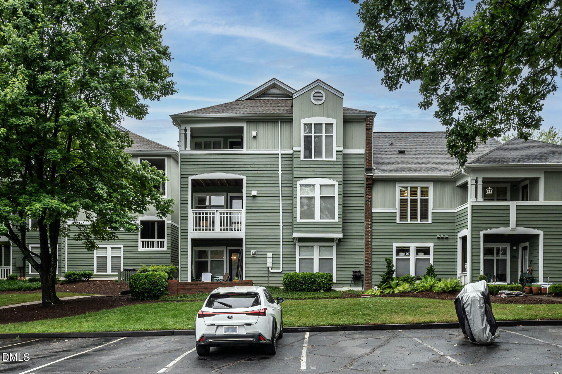 1111 Parkridge Lane # 103