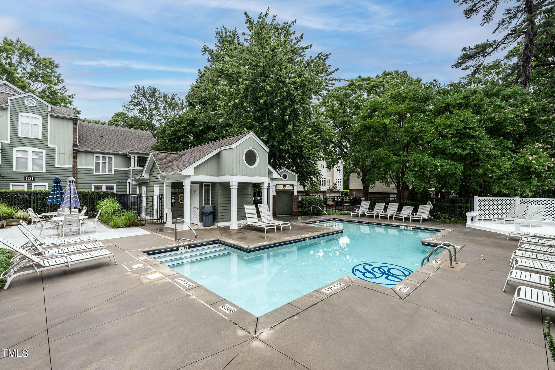1111 Parkridge Lane # 103