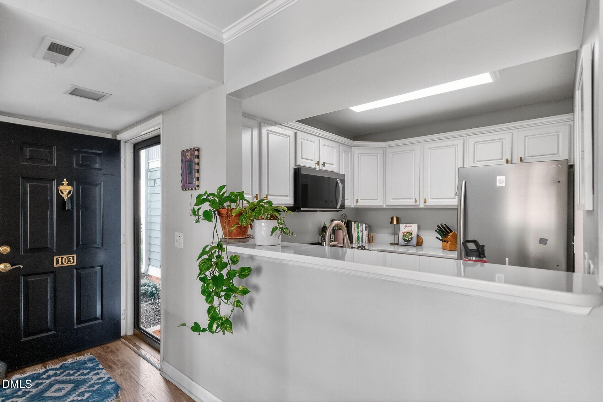 1111 Parkridge Lane # 103