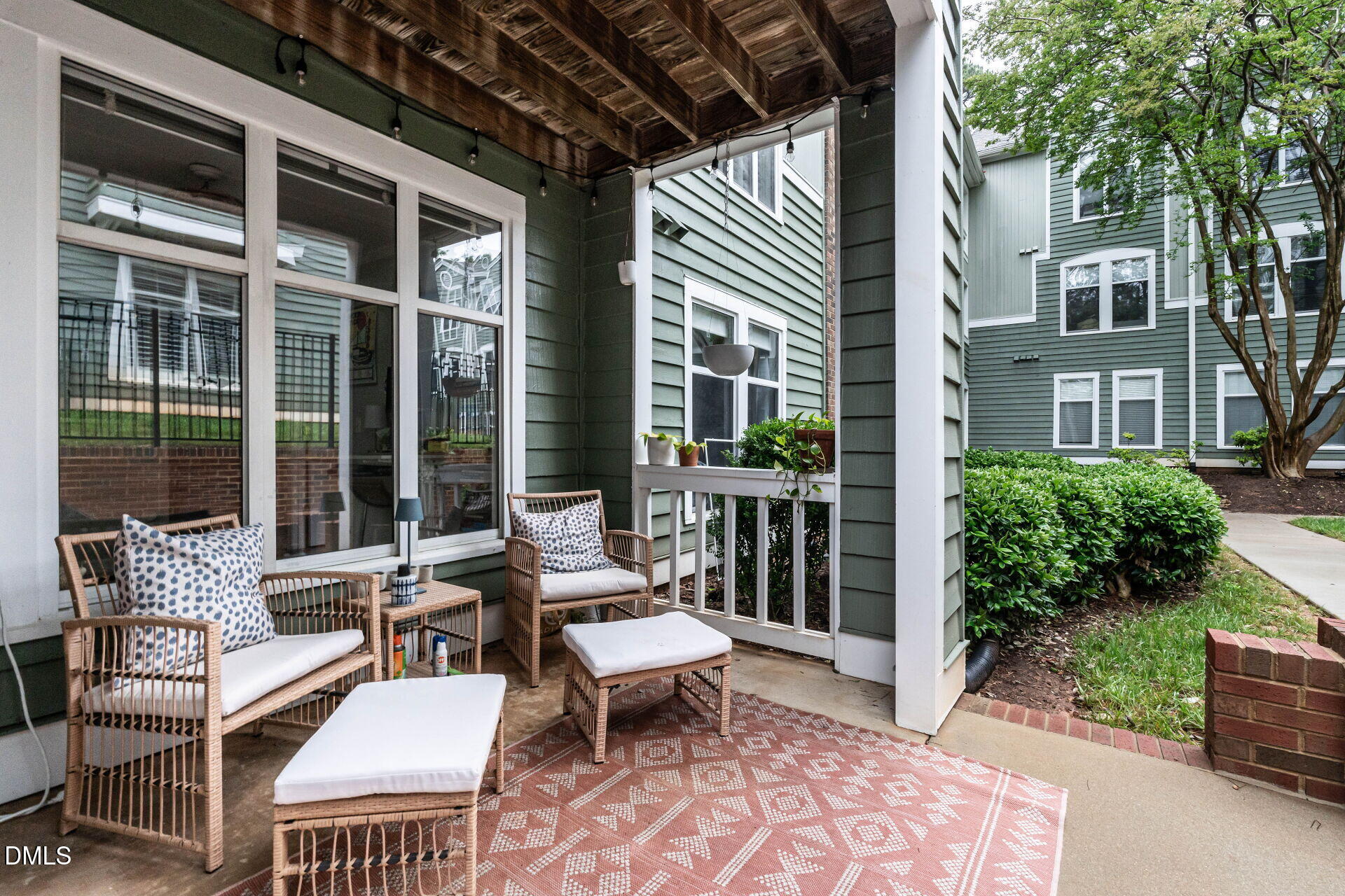 1111 Parkridge Lane # 103
