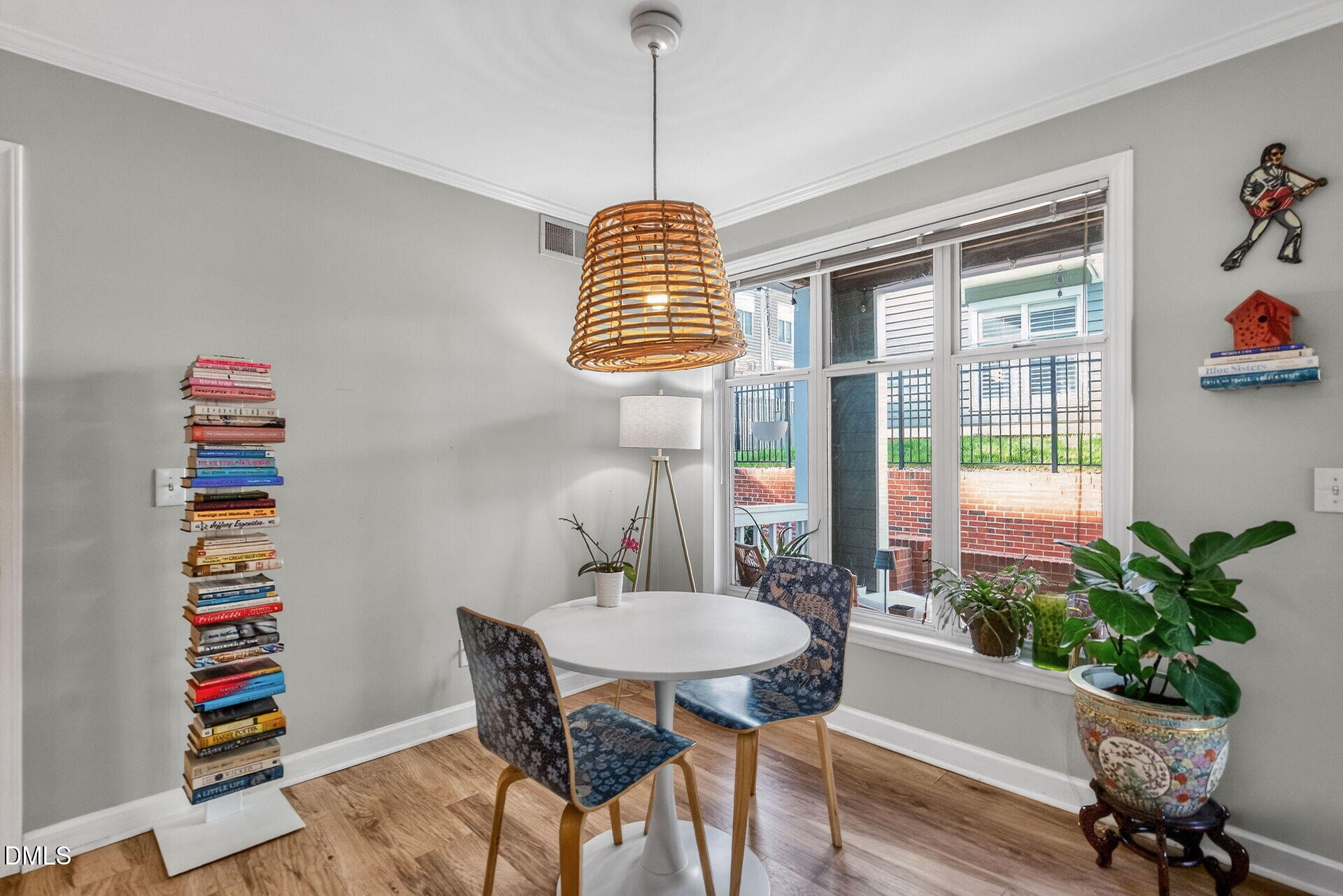 1111 Parkridge Lane # 103