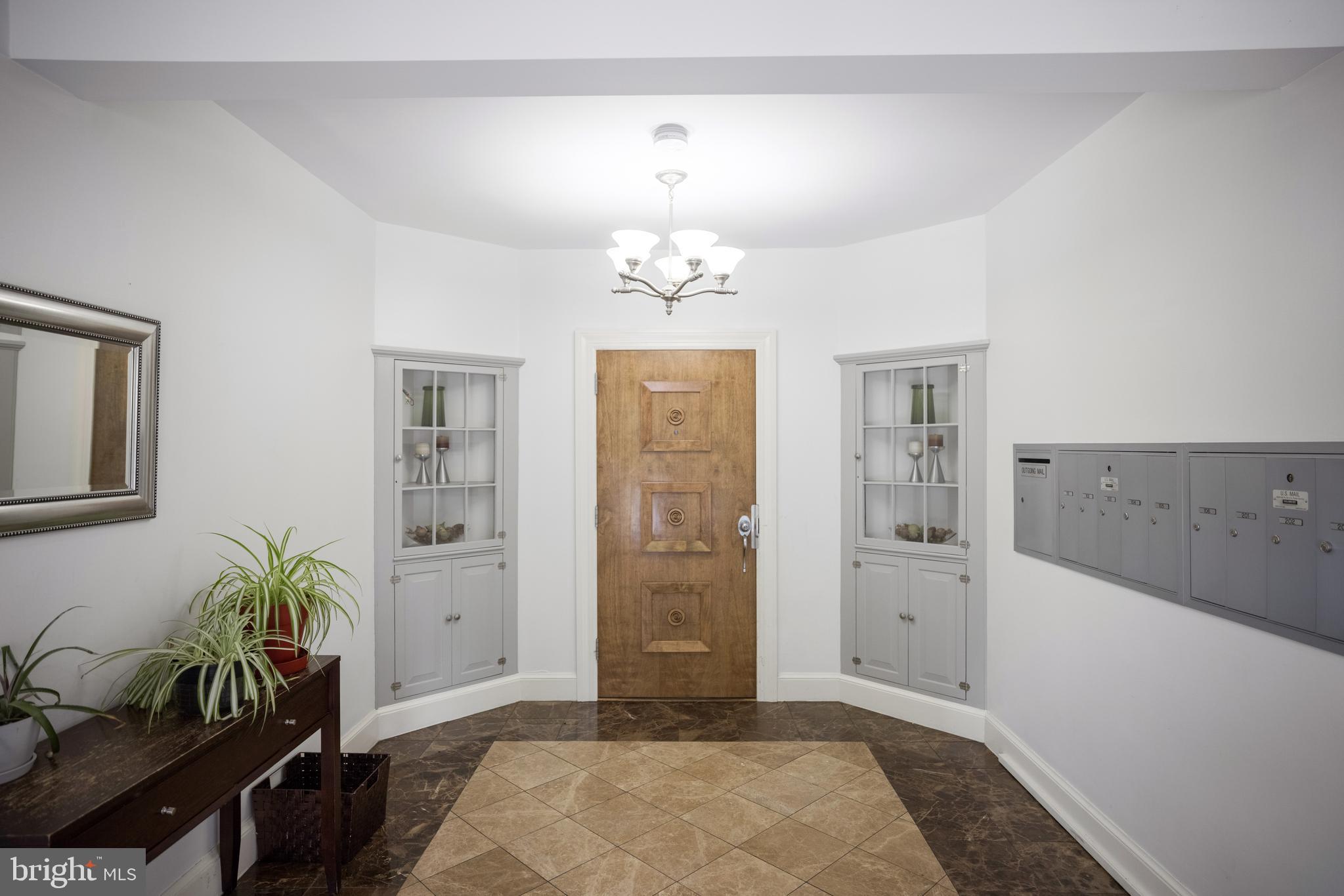 1810 California STREET NW Unit: 201