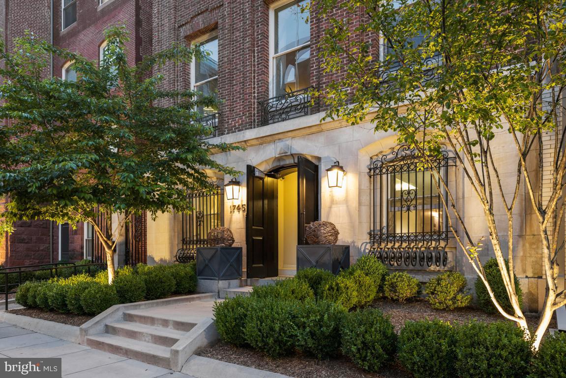 1745 N Street NW Unit: 606