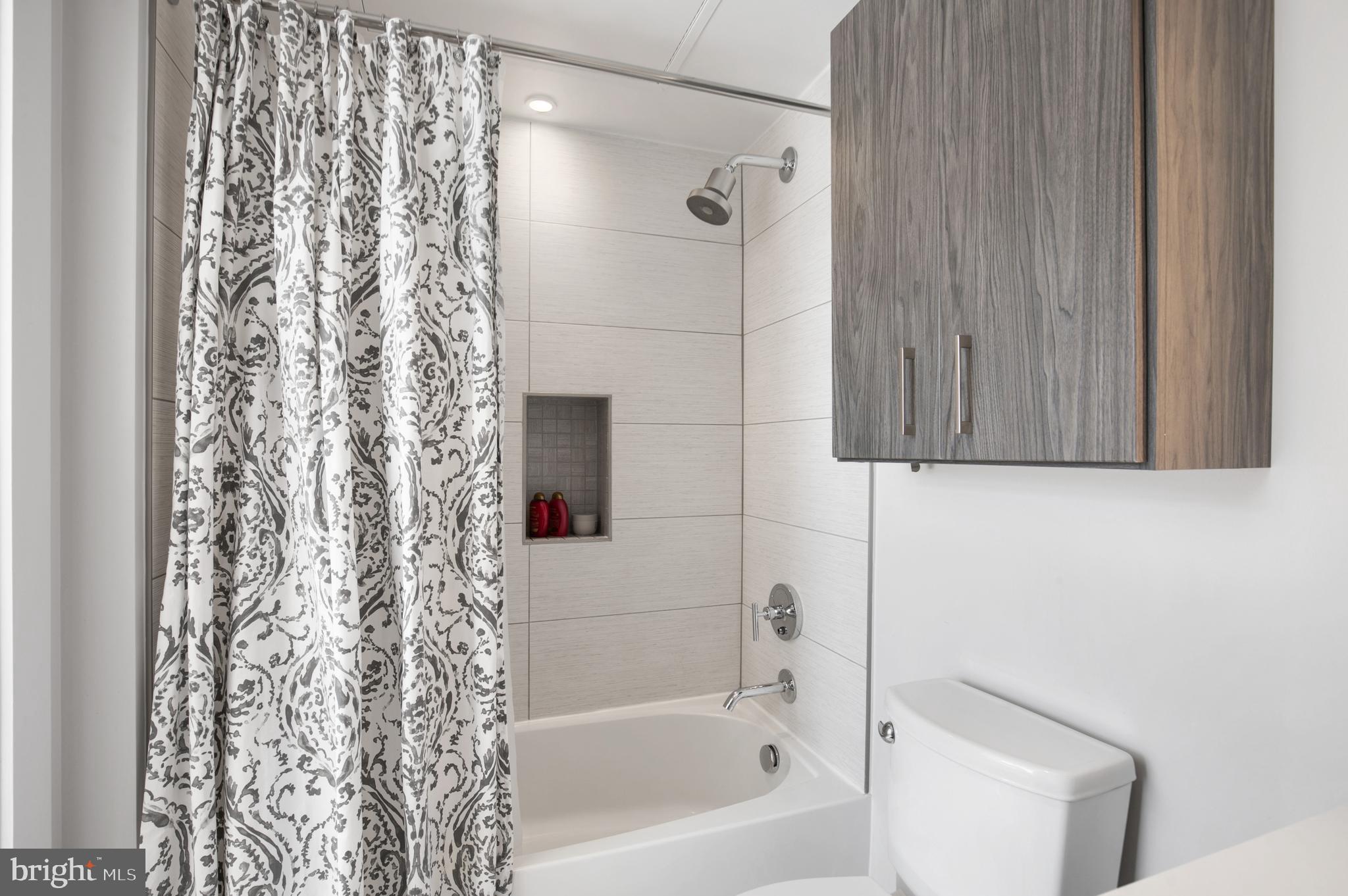 1745 N Street NW Unit: 606