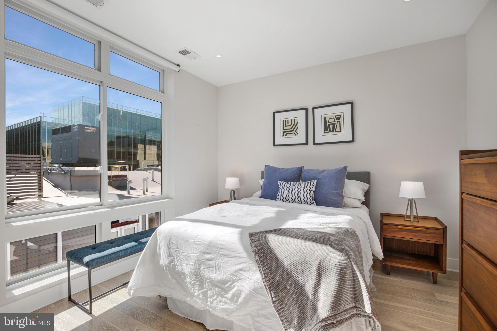 1745 N Street NW Unit: 606