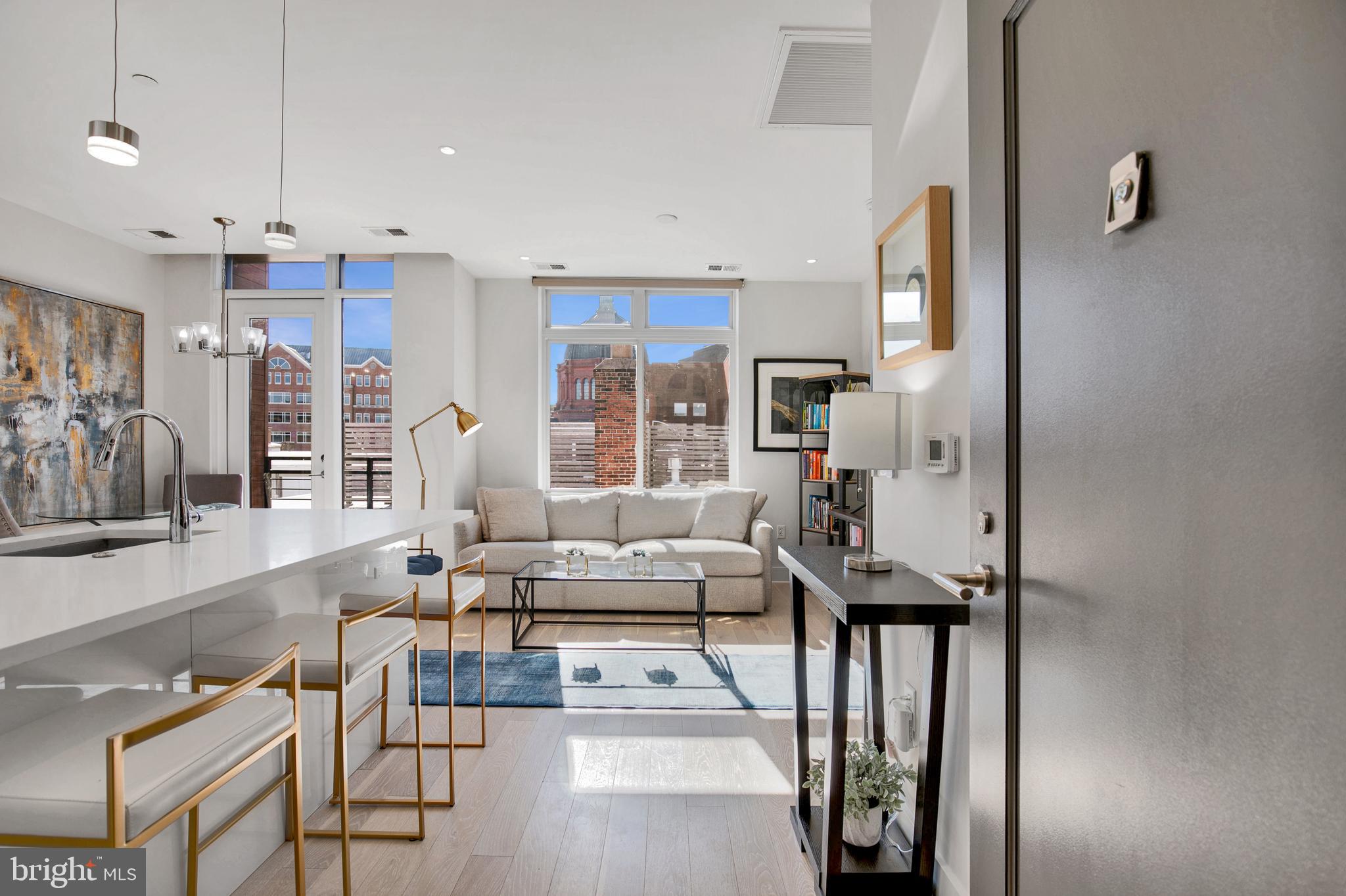1745 N Street NW Unit: 606