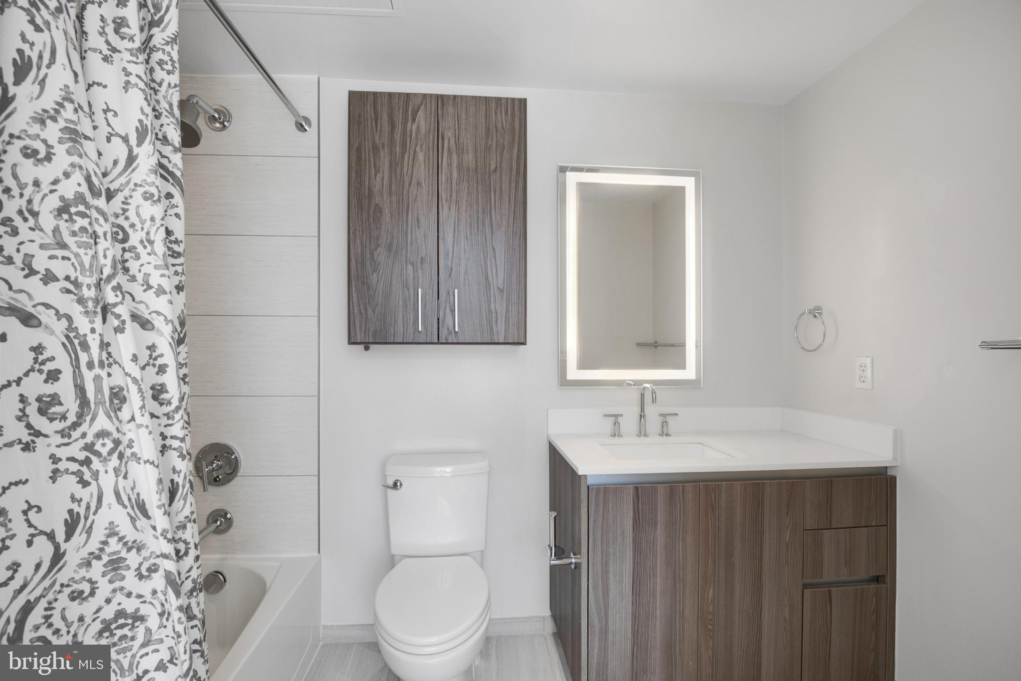 1745 N Street NW Unit: 606