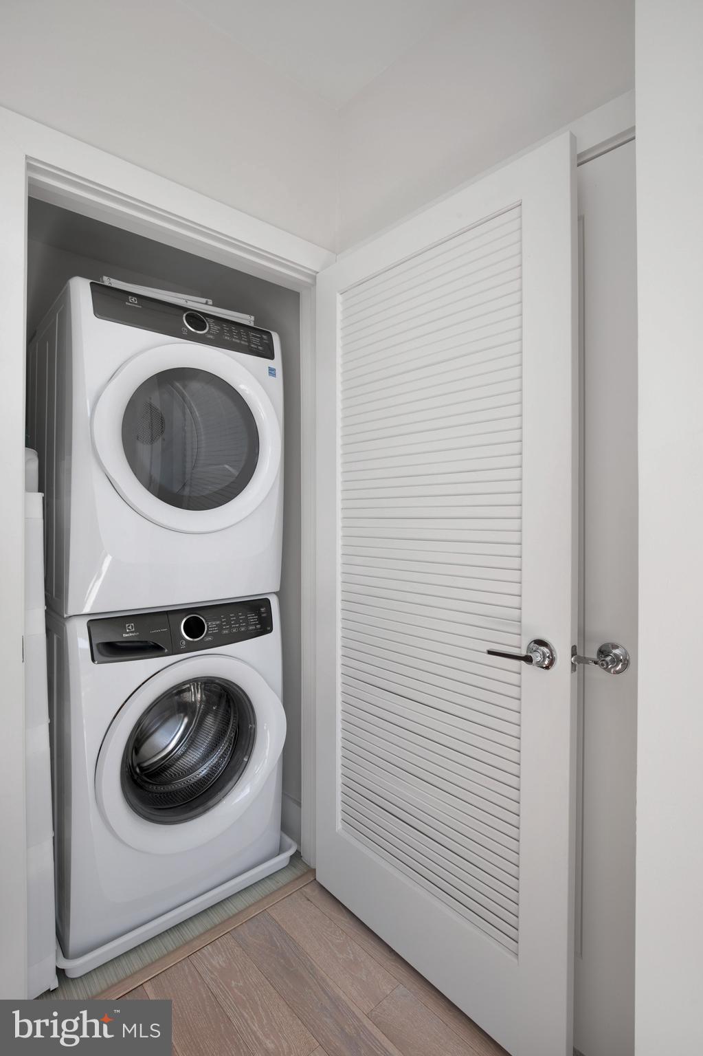 1745 N Street NW Unit: 606