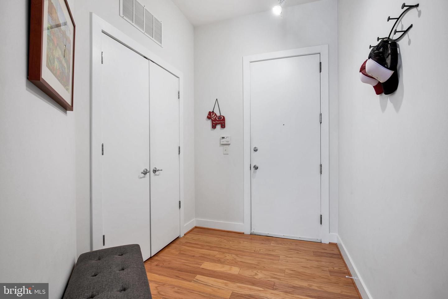 2357 Champlain St NW #302