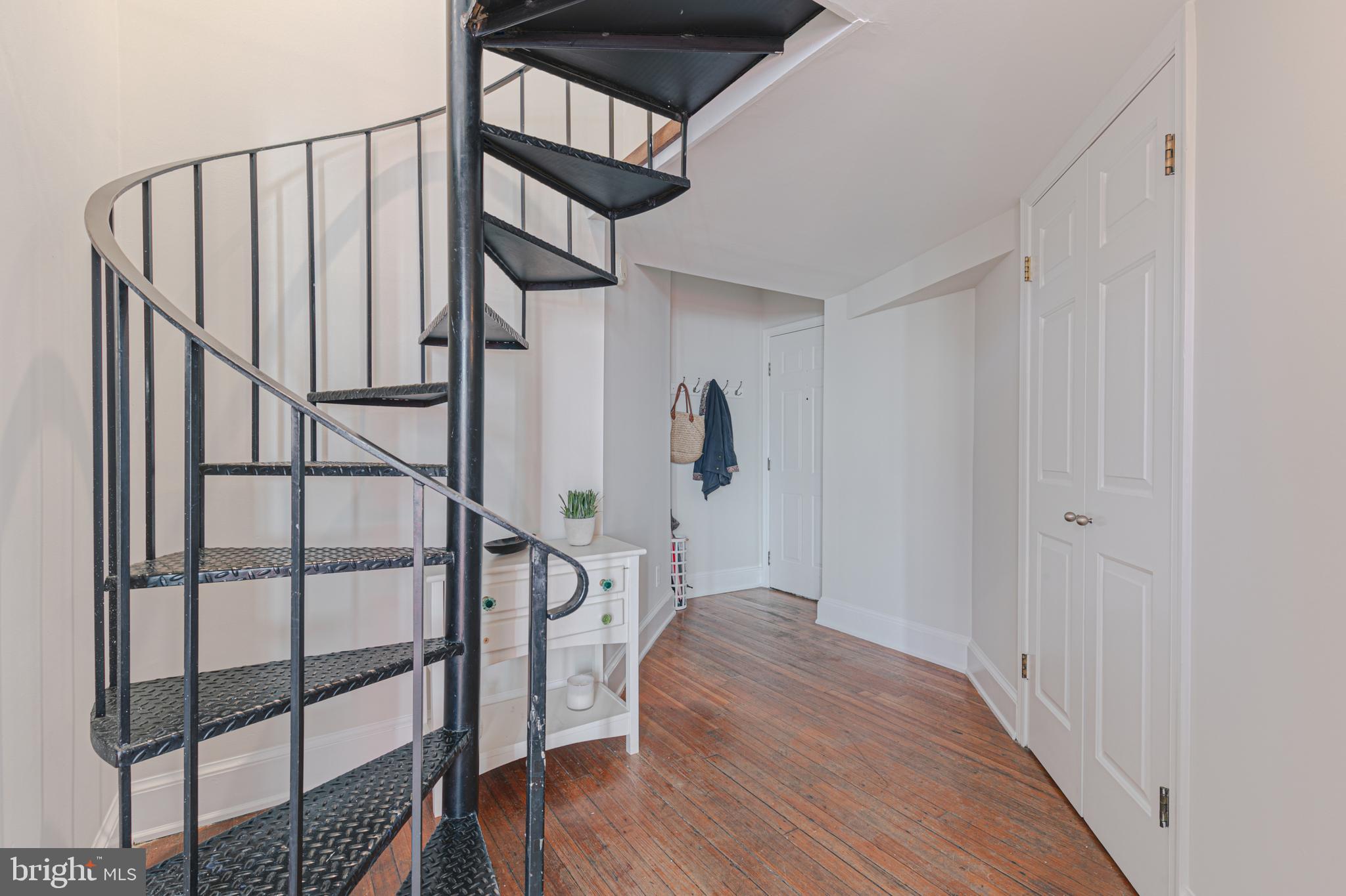 410 5th St NE #16