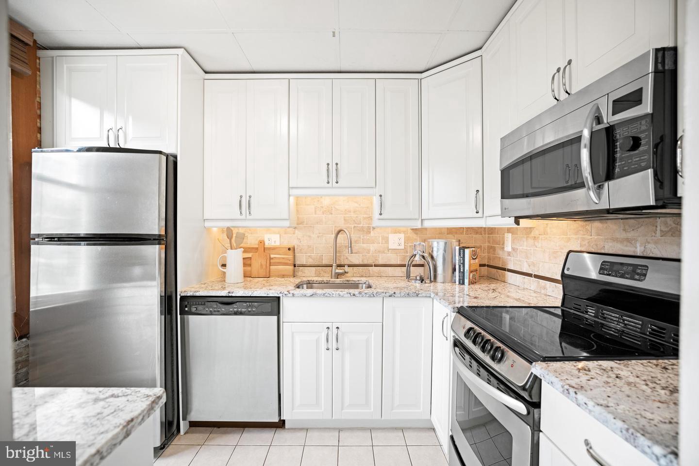 1810 California St NW #201