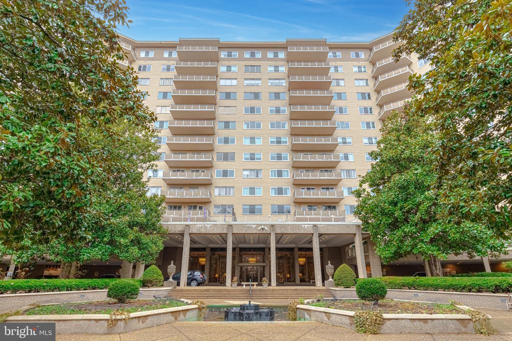 2801 New Mexico Ave NW #1012