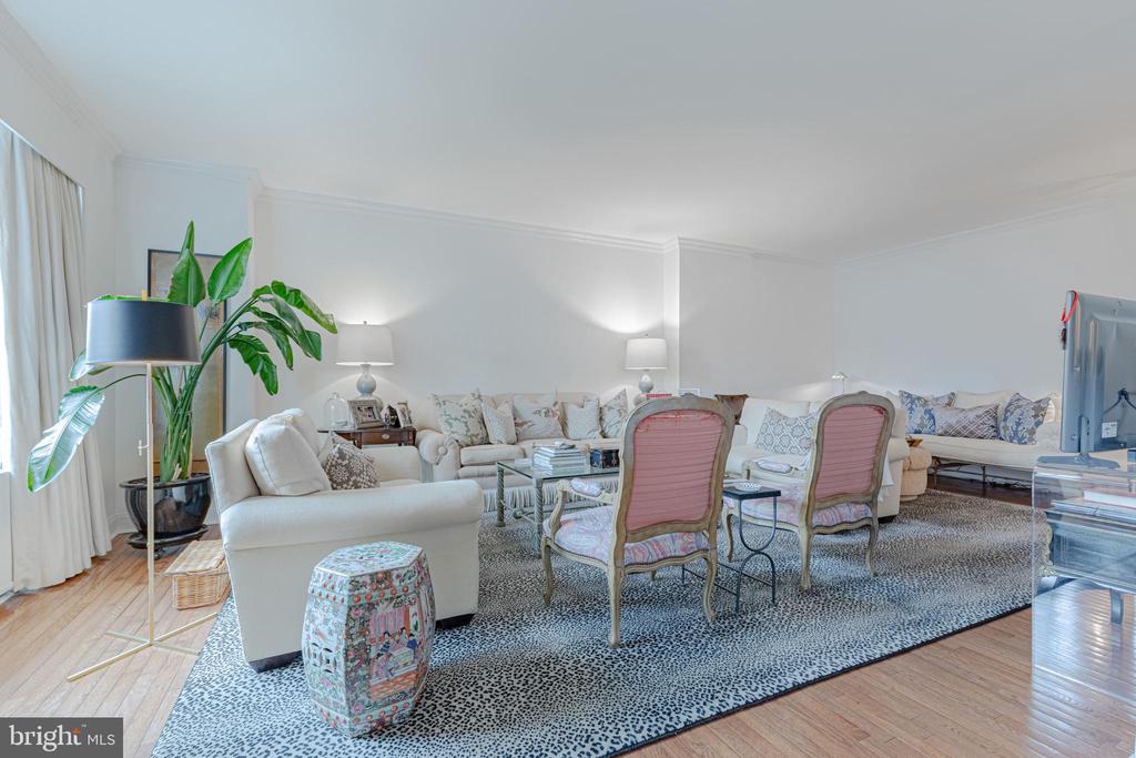 2801 New Mexico Ave NW #1012