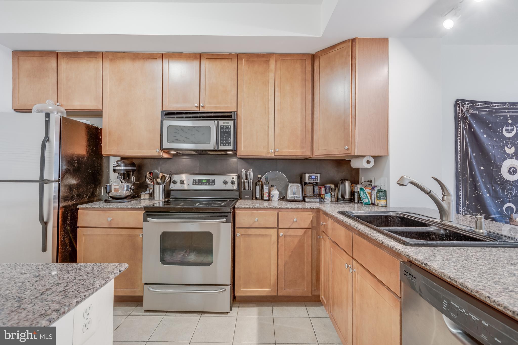 400 MASSACHUSETTS AVE NW #905